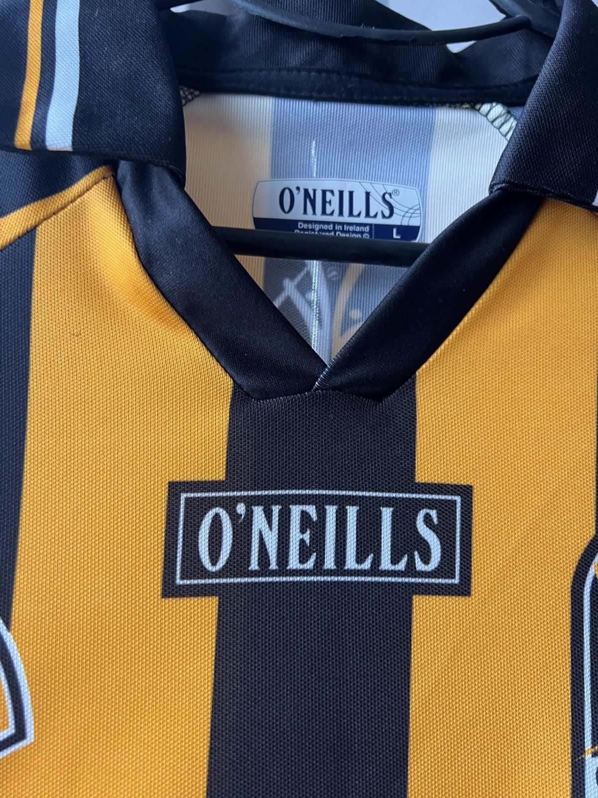 O'Neills 2004 GAA CILL CHAINNIGH KILKENNY VINTAGE JERSEY SHIRT GAELIC Size US L / EU 52-54 / 3 - 7 Thumbnail