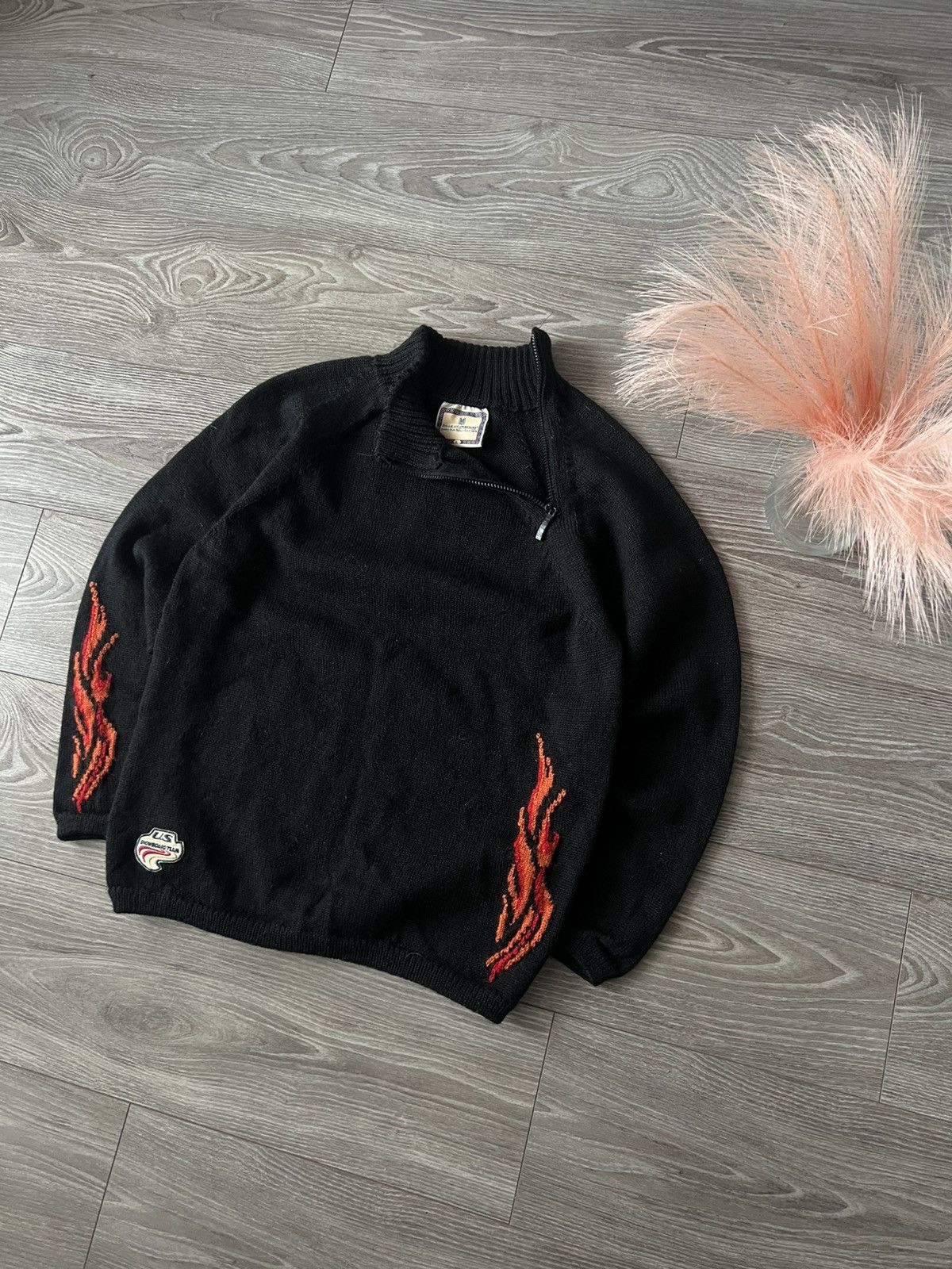 Dale Of Norway ‼️Vintage Dale of Norway 100% Wool Fire Emblem Lampo Sweater‼️ Size US M / EU 48-50 / 2 - 6 Thumbnail