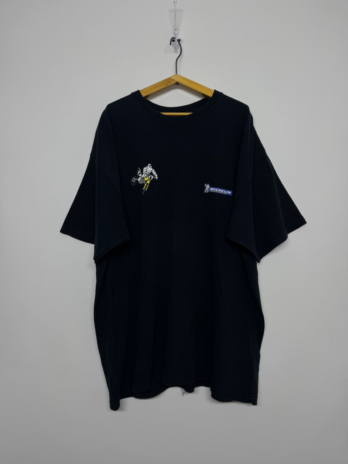 Gildan Vintage Y2k Michelin Big Logo T-Shirt Size US XL / EU 56 / 4 - 2 Thumbnail