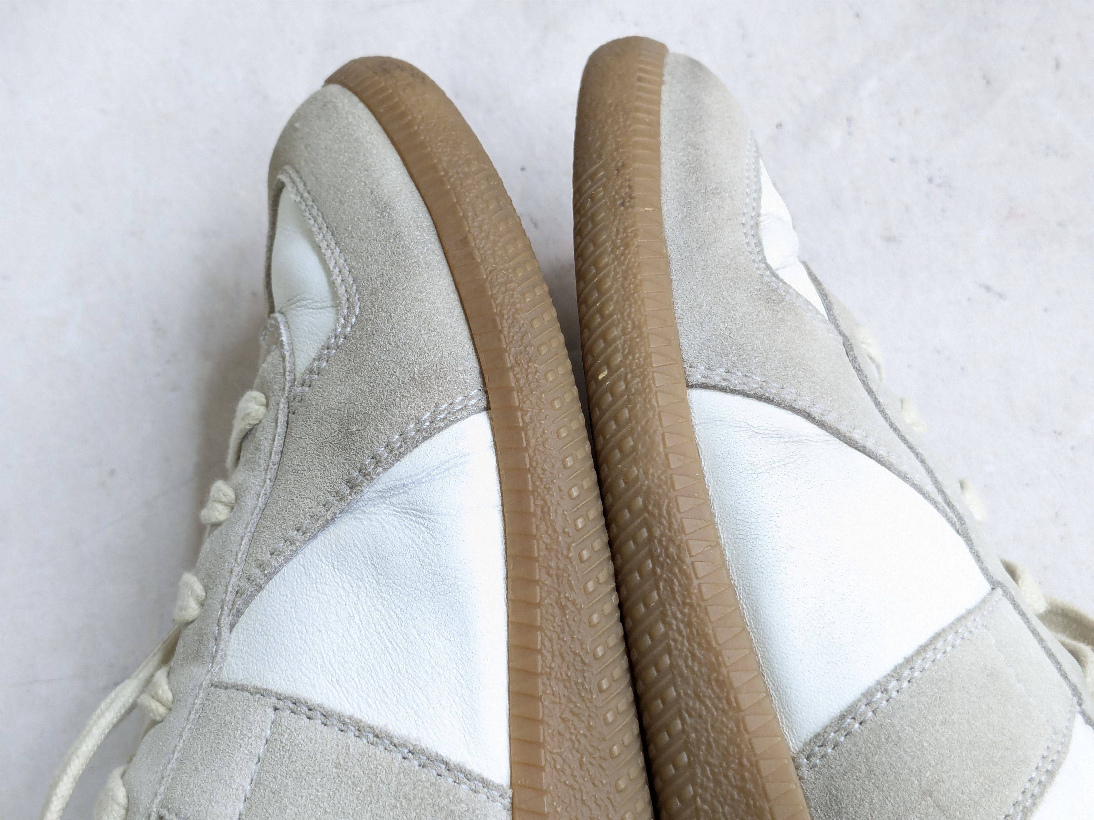 Maison Margiela Maison Margiela GAT Replica White Gray 7 40 Low Suede Size US 7 / EU 40 - 11 Thumbnail
