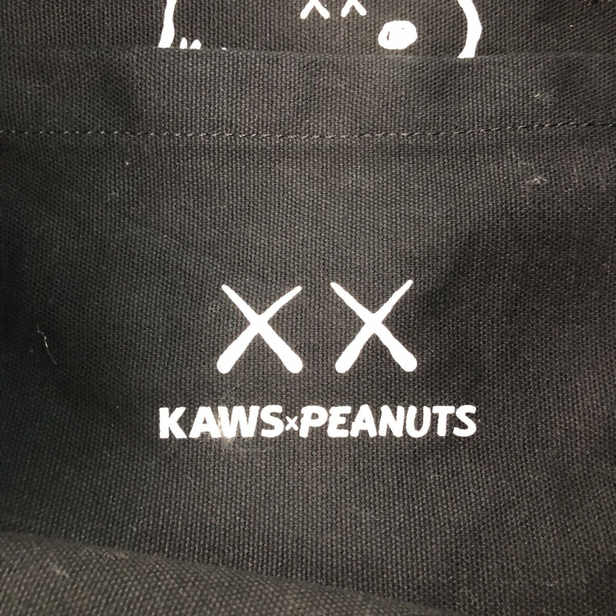 Uniqlo KAWS X PEANUTS FULL PRINT SNOOPY CANVAS TOTE BAG BY UNIQLO Size ONE SIZE - 9 Thumbnail