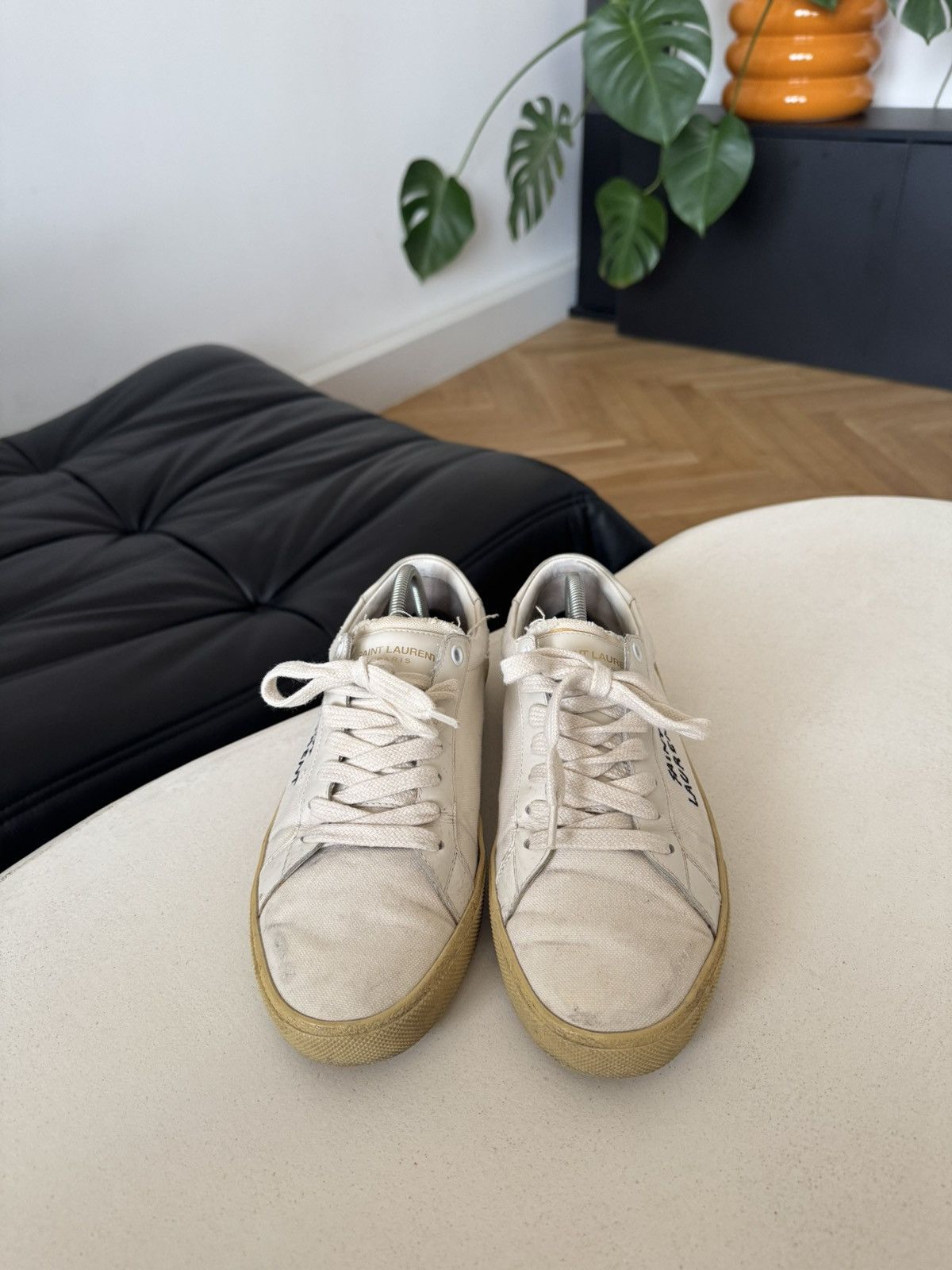 Saint Laurent Paris Saint Laurent Low Top Distressed Logo Designer Sneakers Rare Size US 6.5 / EU 39-40 - 2 Thumbnail