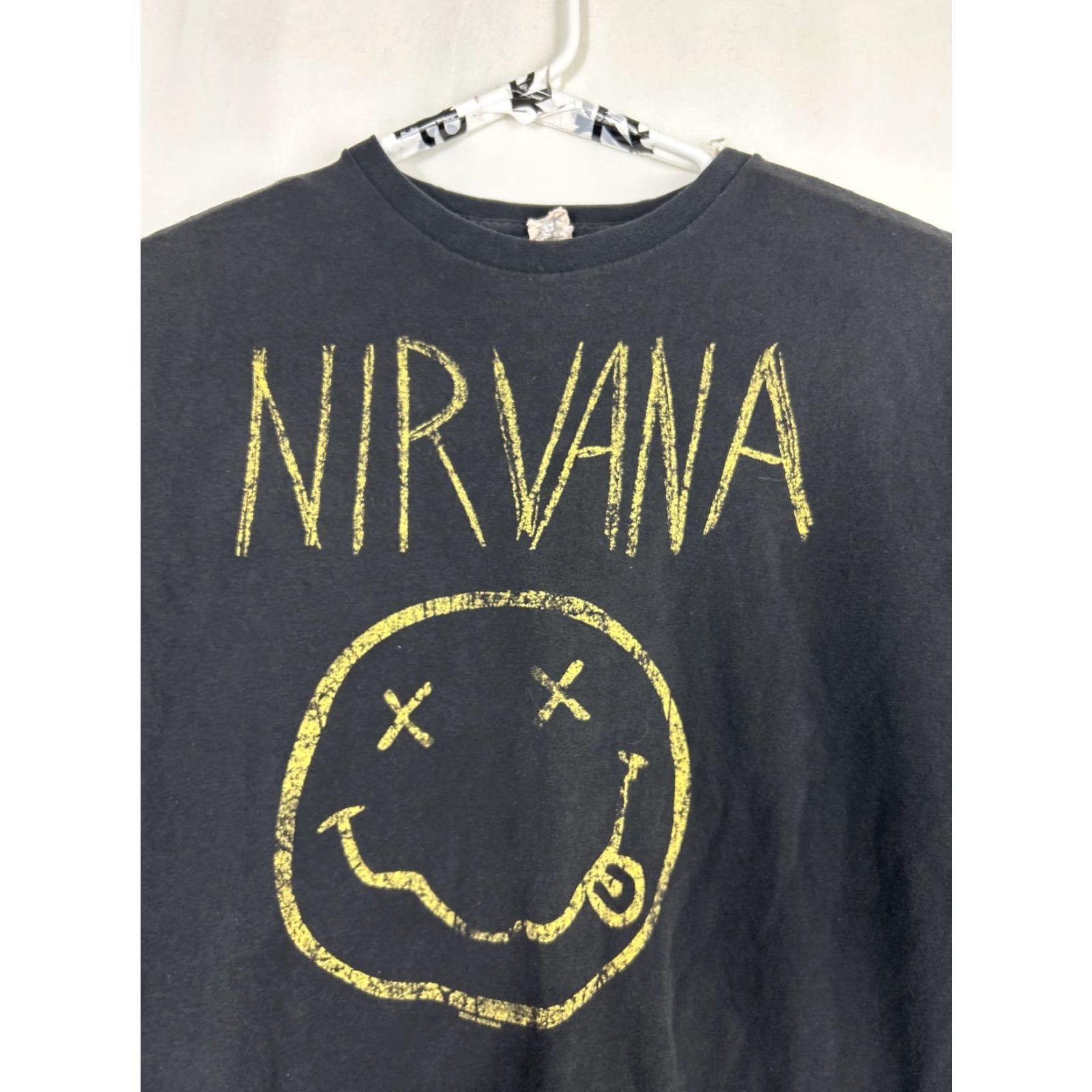 Vintage NIRVANA T-Shirt Smiley Face Logo 2016 Black Delta Mens Small Preowned Size US S / EU 44-46 / 1 - 3 Thumbnail