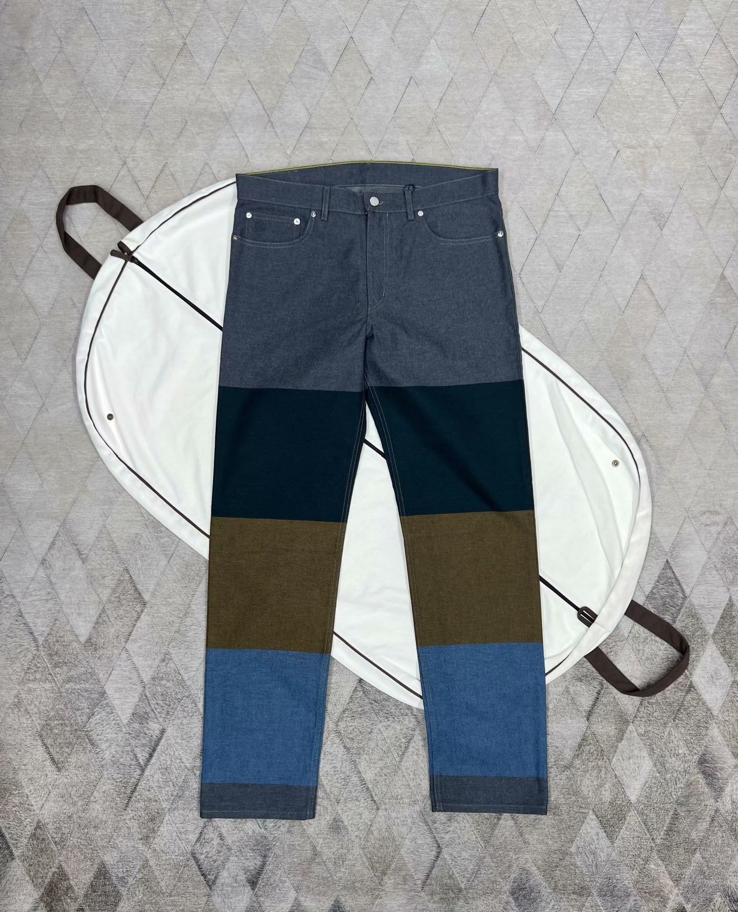 Louis Vuitton LV Colorblock Jeans Size US 31 - 1 Thumbnail