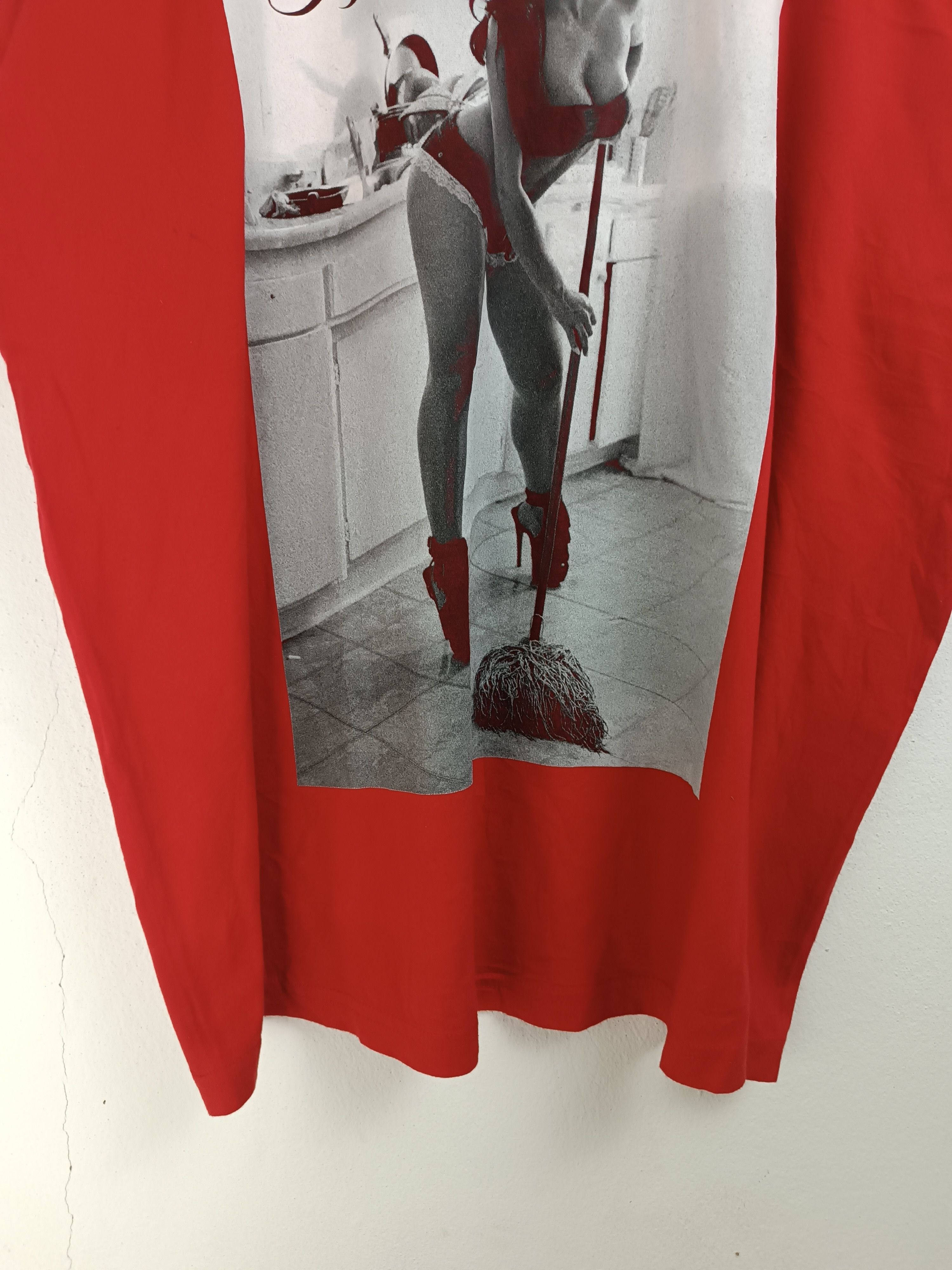 Vintage VINTAGE WIFEY SEXY MAID SHAWTY ADULTS PORN TEE VERY RARE Size US XXL / EU 58 / 5 - 6 Thumbnail