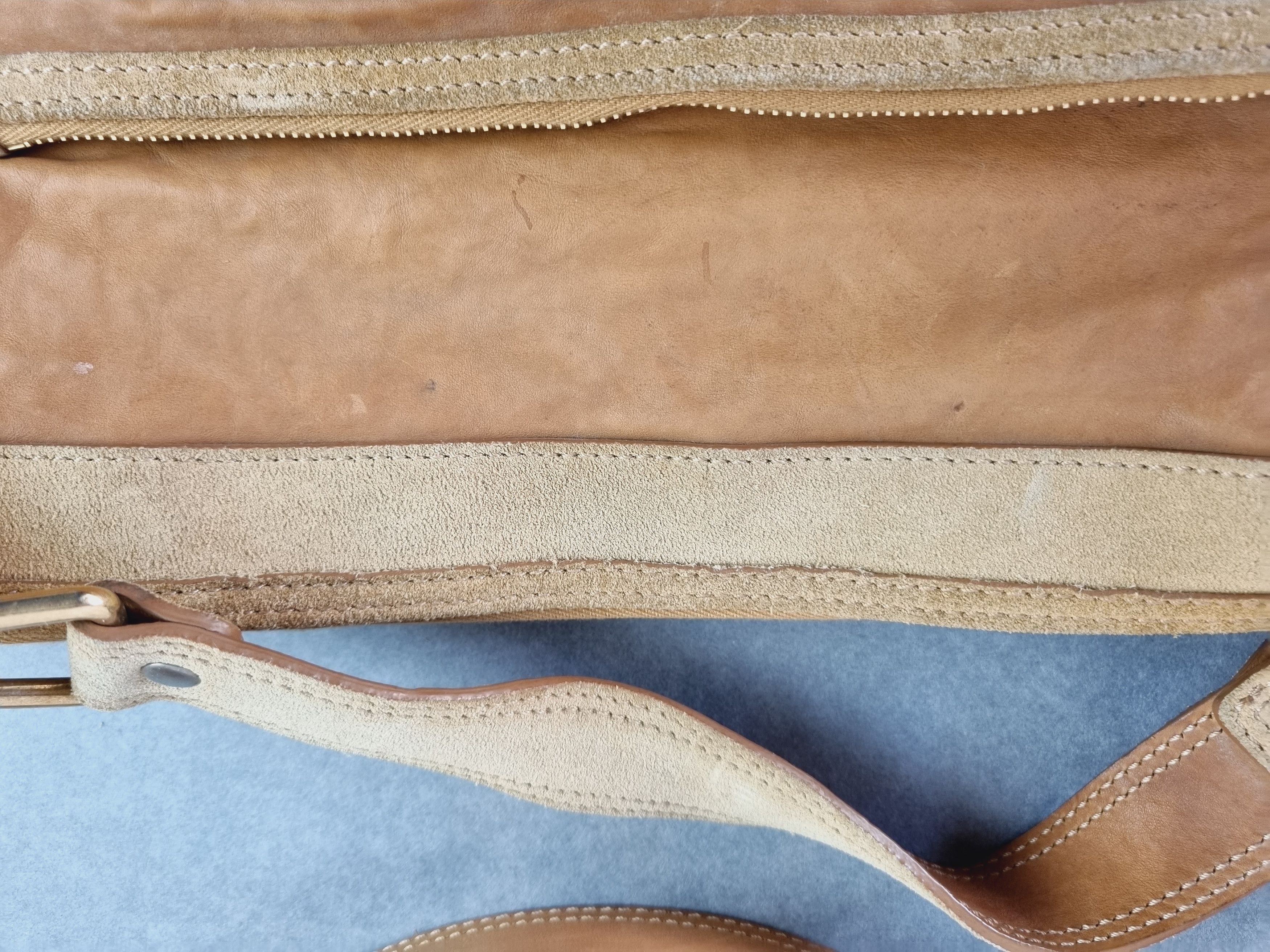 Celine × Leather × Vintage Celine Leather Roomy Travel Bag Size ONE SIZE - 20 Thumbnail