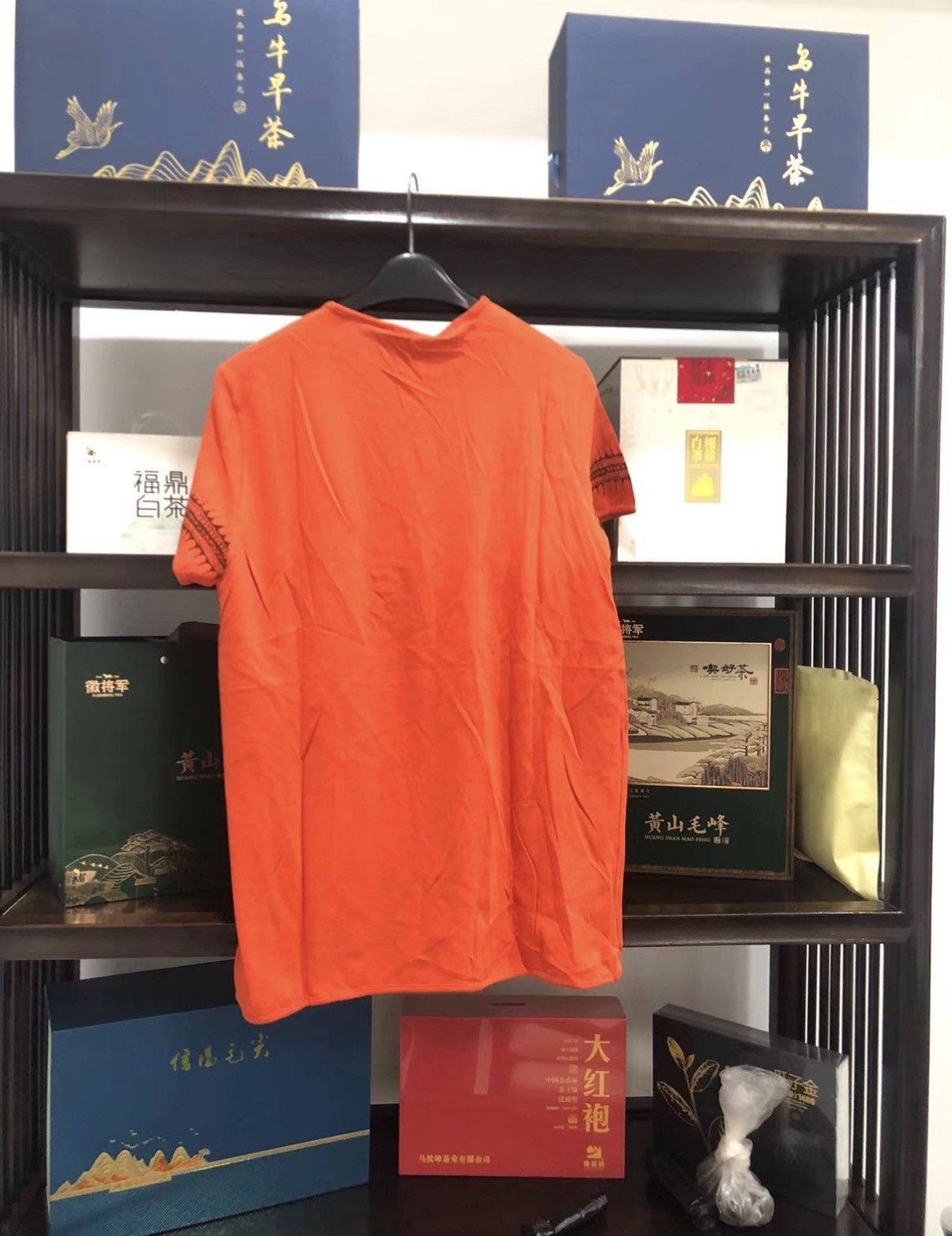 Versace Versace Sport Short Sleeve J2 Size US M / EU 48-50 / 2 - 2 Thumbnail