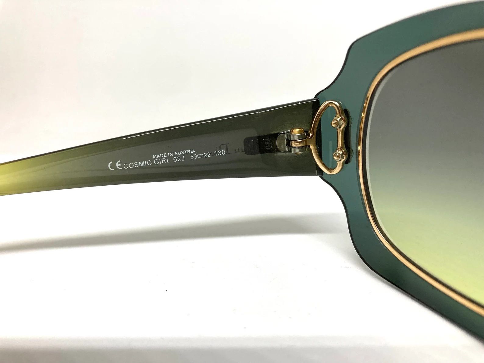 Dior × John Galliano × Vintage Christian Dior Sunglasses Cosmic Girl New Pop Shield Vintage Size ONE SIZE - 8 Thumbnail
