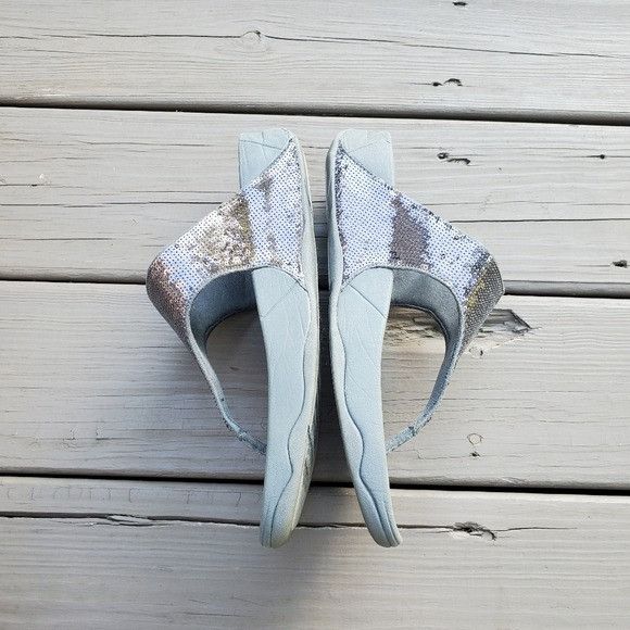 Other FitFlop Electra Classic Pewter Silver Sequin thong Platform Size US 10 / IT 40 - 4 Thumbnail