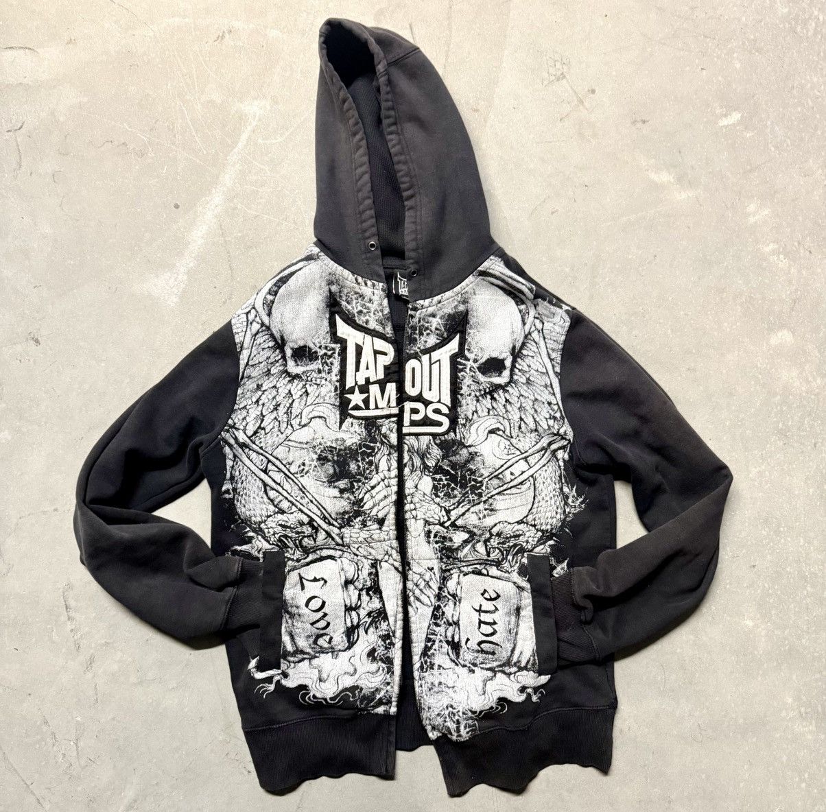 Tapout Vintage Tapout "Love & Hate" Skull Zip-Up Hoodie Size US M / EU 48-50 / 2 - 1 Thumbnail