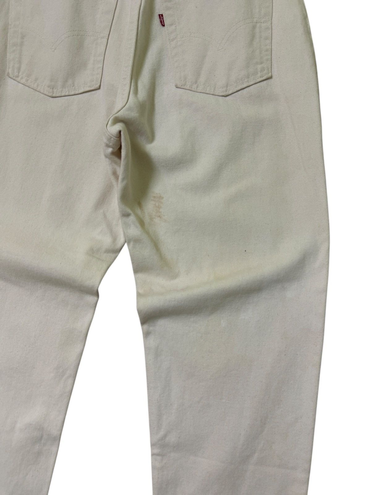 Levi's Vintage Clothing Vintage Levi's 551 Relaxed Fit Tapered Leg Baggy Style Size US 31 - 13 Thumbnail