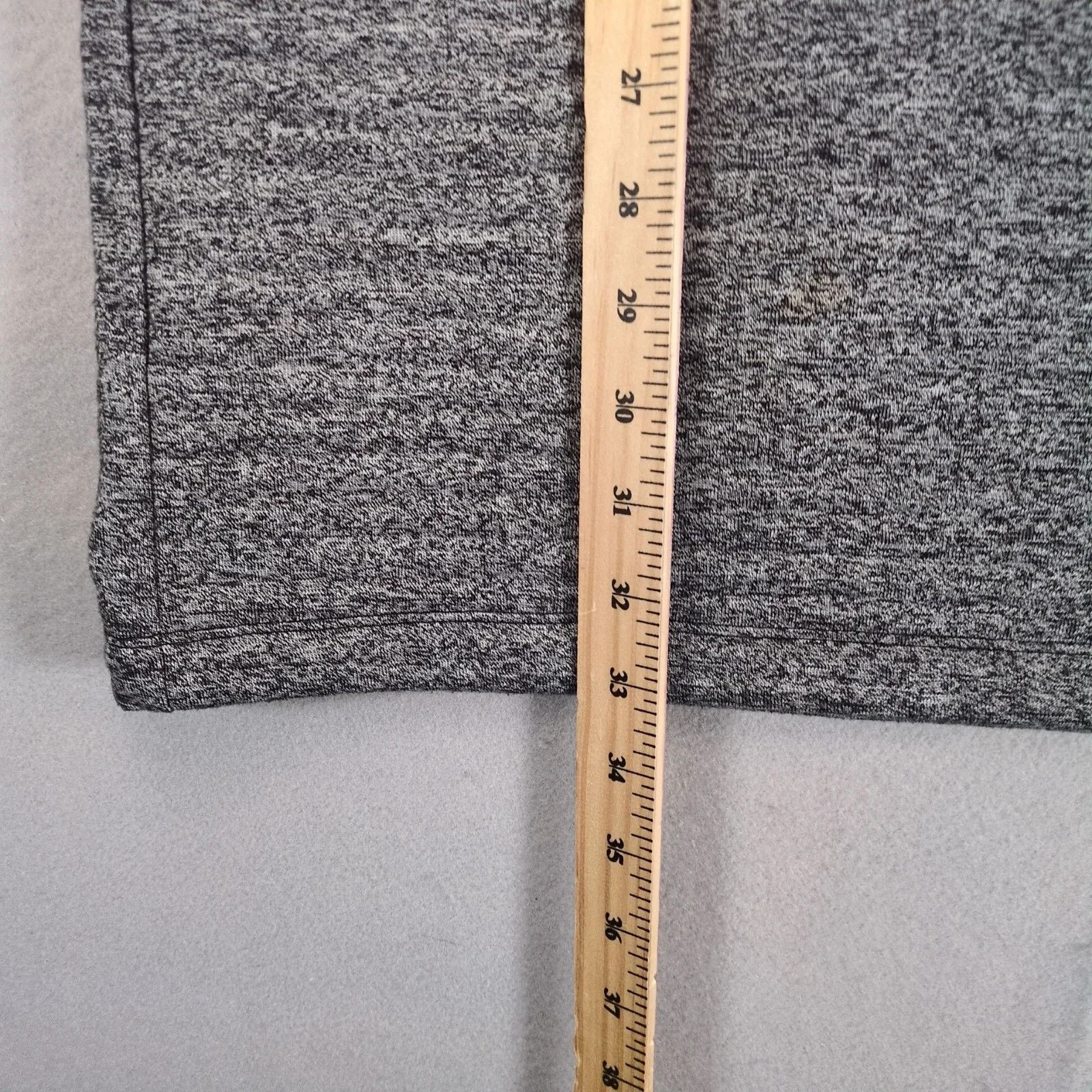 Lou & Grey Lou & Grey Quilted Knit Sheath Dress Sz S Gray & Black Size S / US 4 / IT 40 - 8 Thumbnail