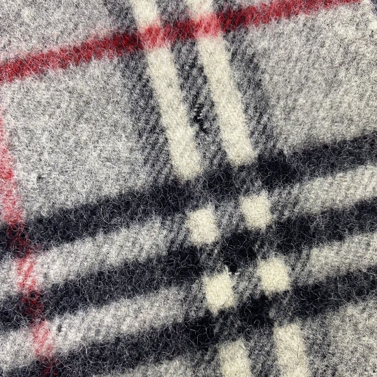 Burberry Burberry Scarf / Muffler / Neckwear T1144 Size ONE SIZE - 7 Thumbnail
