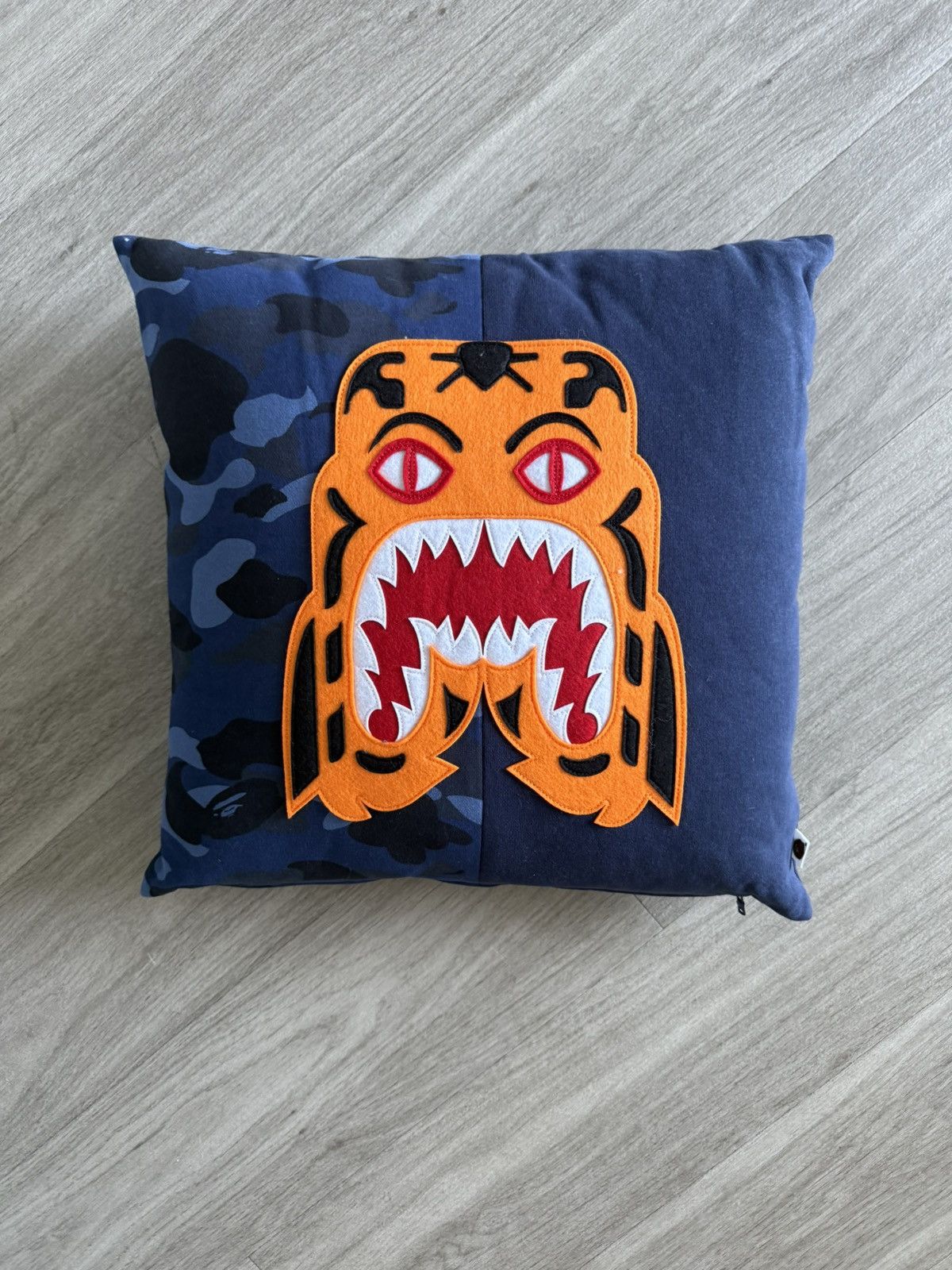 Bape Bape Tiger Pillow Size ONE SIZE - 1 Thumbnail