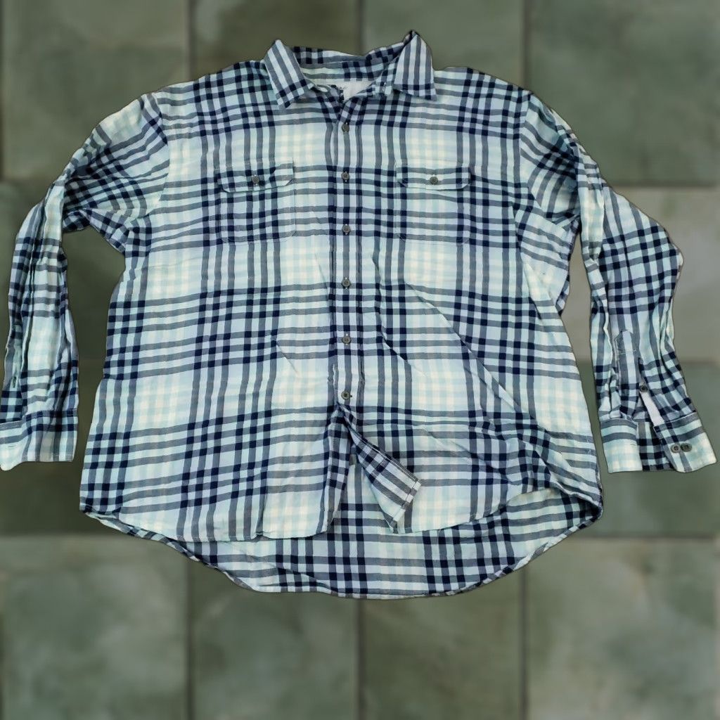 Izod IZOD Mens Long Sleeve Button Up Shirt Blue White Plaid 2XL Size US XXL / EU 58 / 5 - 1 Thumbnail