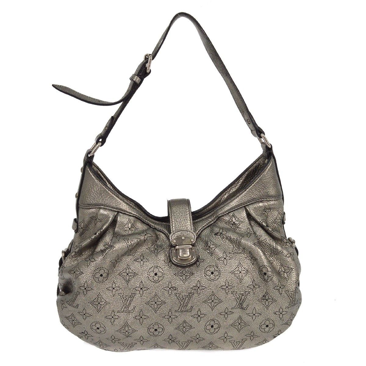 Louis Vuitton Louis Vuitton XS Crossbody Bag Mahina Leather Size ONE SIZE - 1 Thumbnail