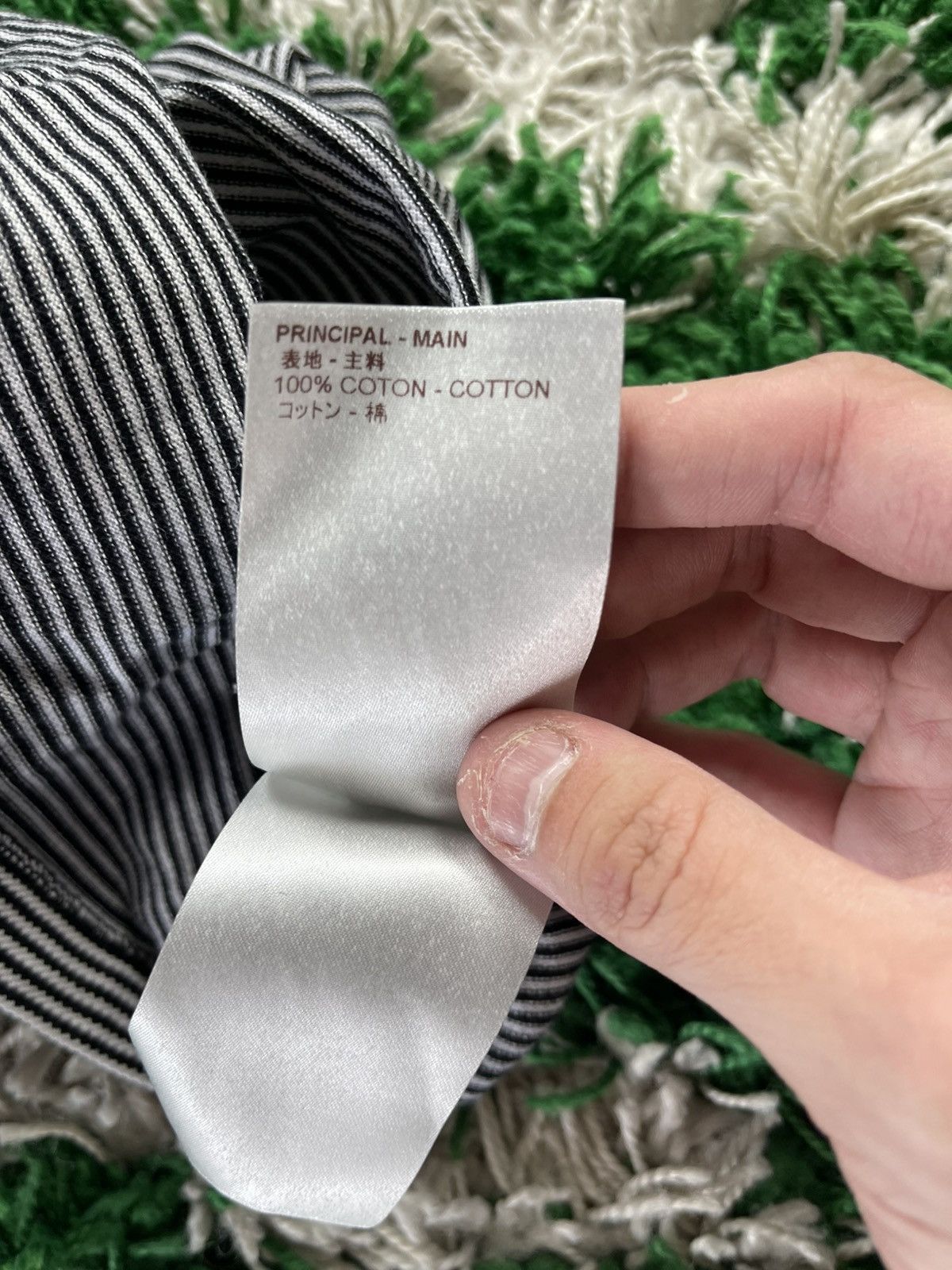Louis Vuitton Louis Vuitton Striped S/S Button-Up Size US M / EU 48-50 / 2 - 5 Thumbnail