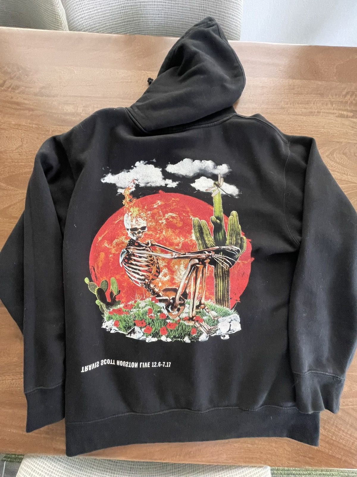 Travis Scott BIRDS EYE VIEW TOUR MERCH HOODIE Size US M / EU 48-50 / 2 - 2 Thumbnail
