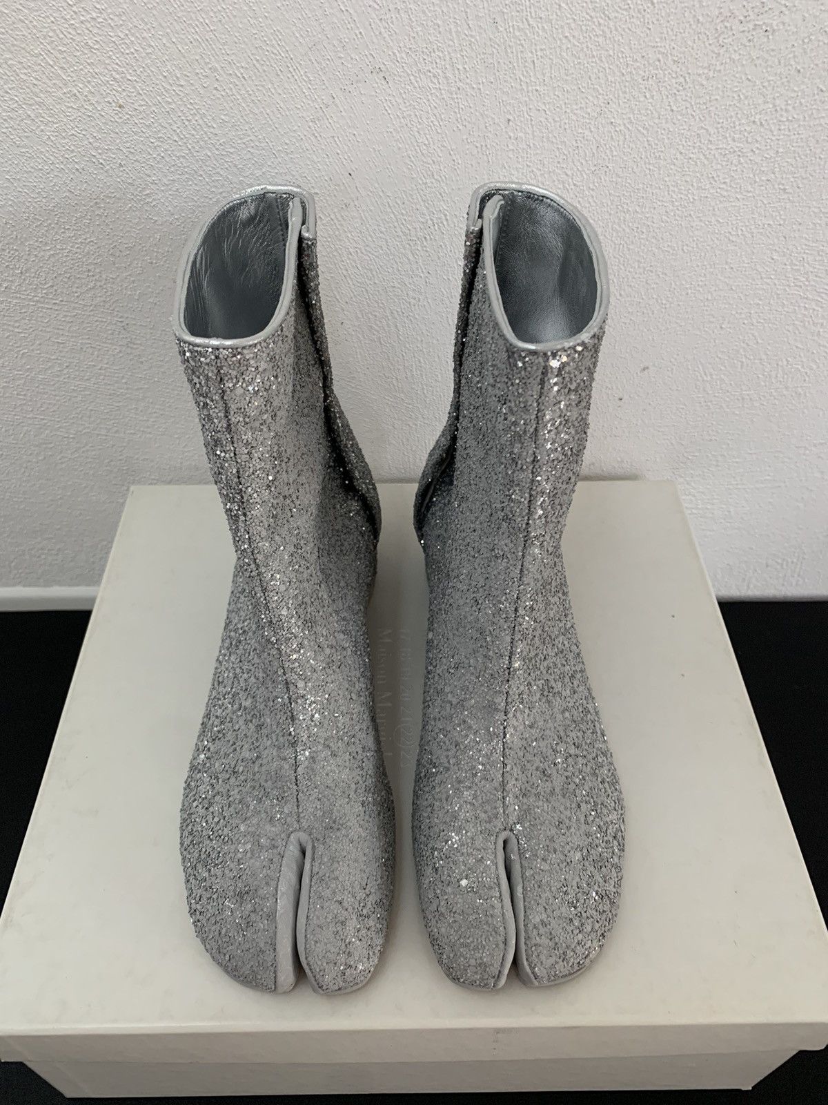 Maison Margiela Maison Margiela Silver Tabi Boots Size US 6.5 / IT 36.5 - 8 Thumbnail