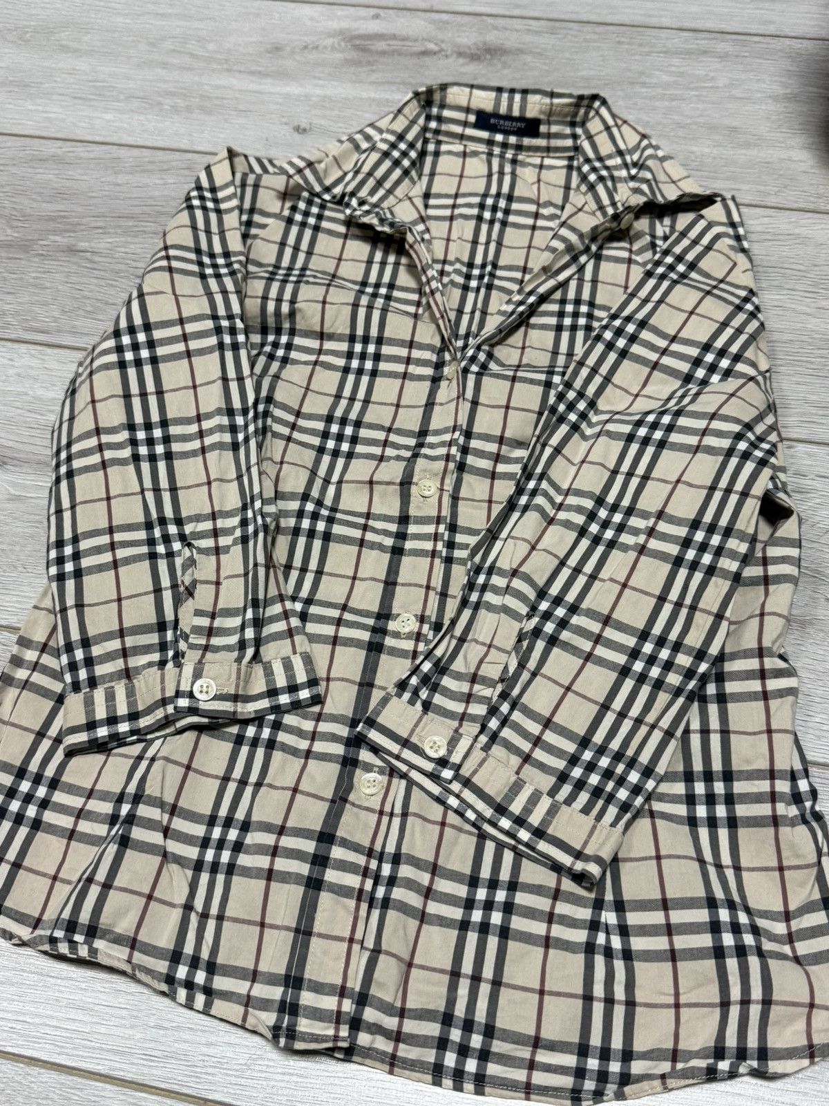 Burberry Burberry shirt buttons nova check Size M / US 6-8 / IT 42-44 - 3 Thumbnail