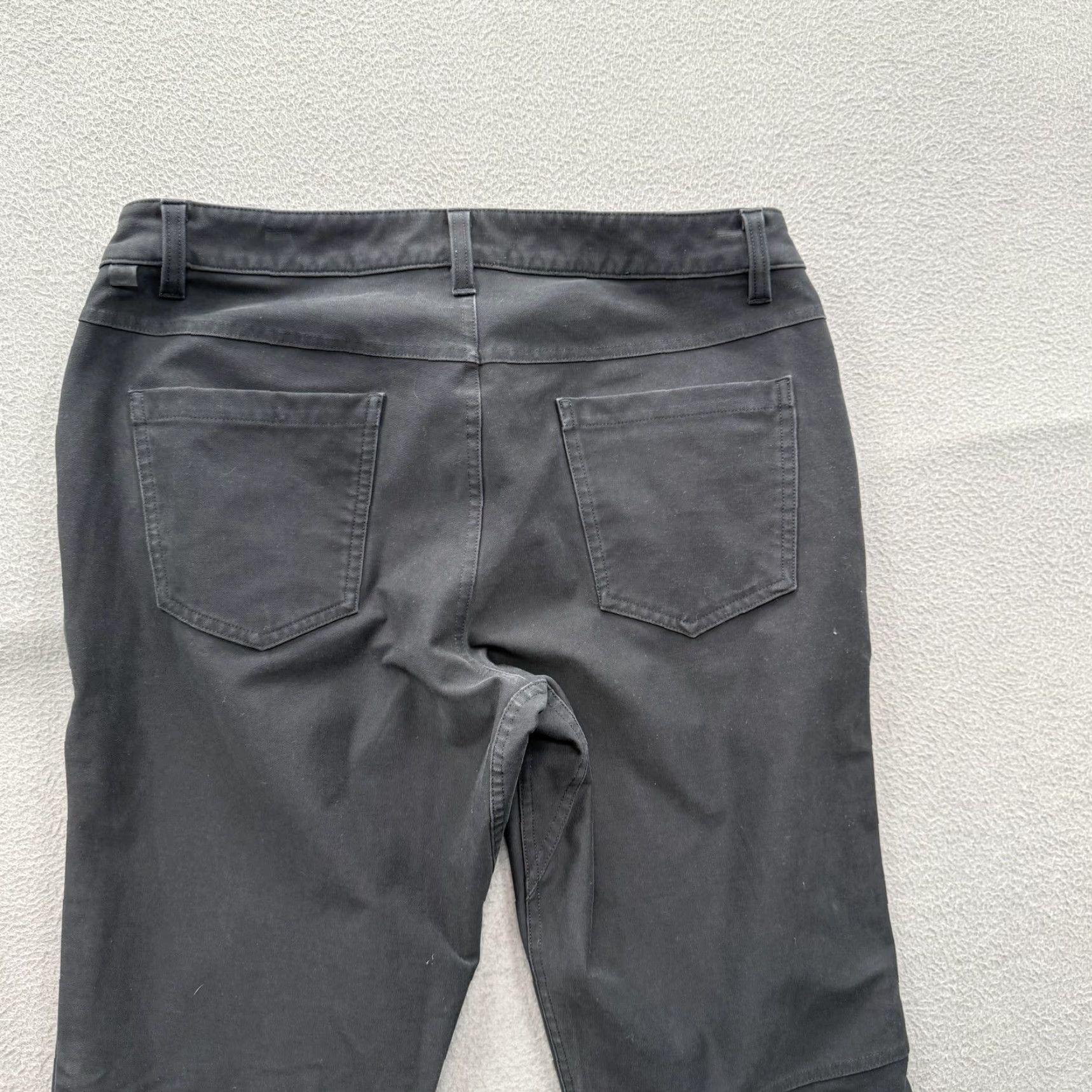 Lululemon Lululemon Pants Mens 32x31 Black Slim Chino 5 Pocket Stretch Casual Office Size US 32 / EU 48 - 8 Thumbnail