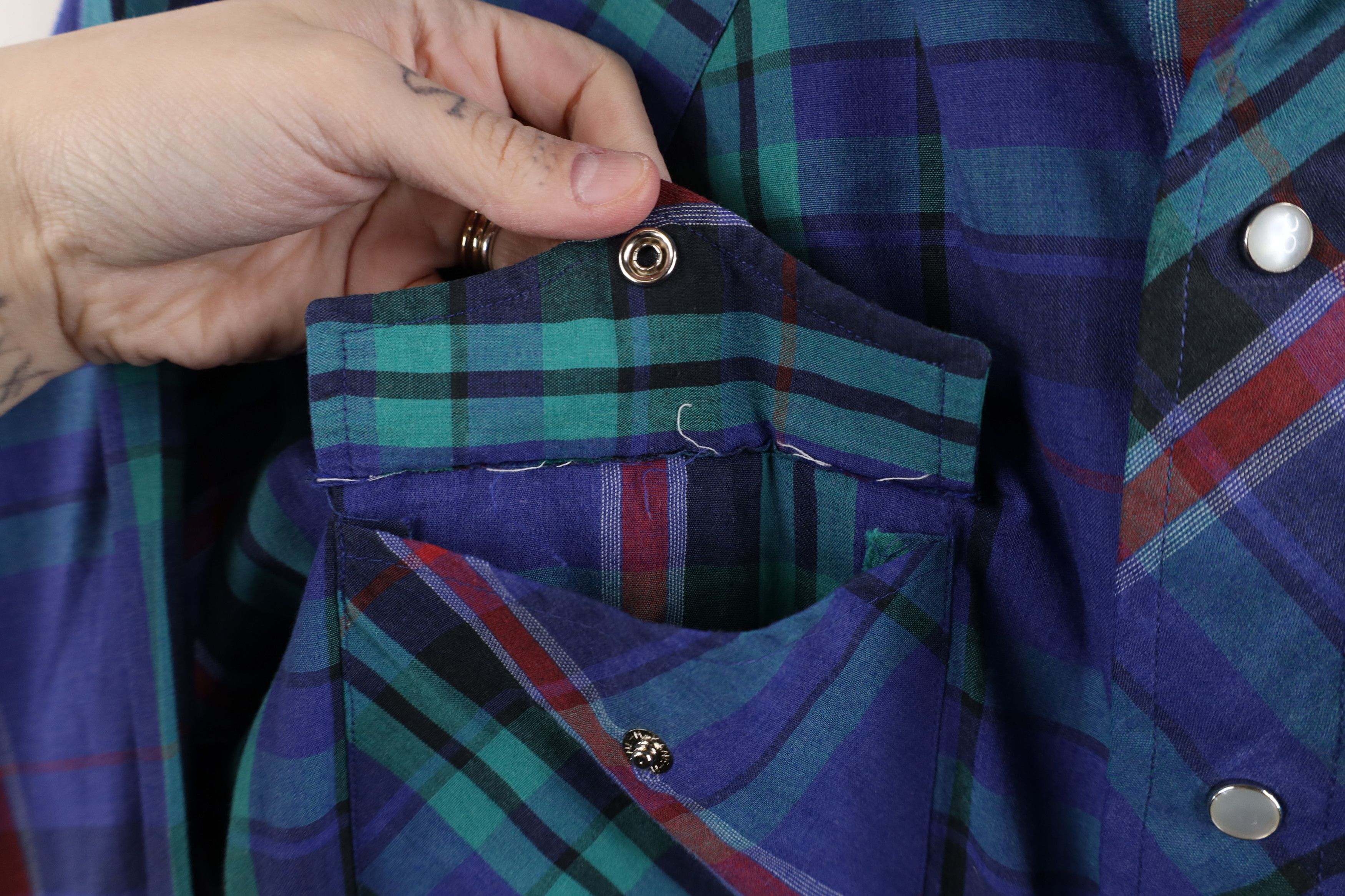 Vintage Vintage 70s Streetwear Rodeo Cowboy Button Shirt Plaid Size US M / EU 48-50 / 2 - 5 Thumbnail