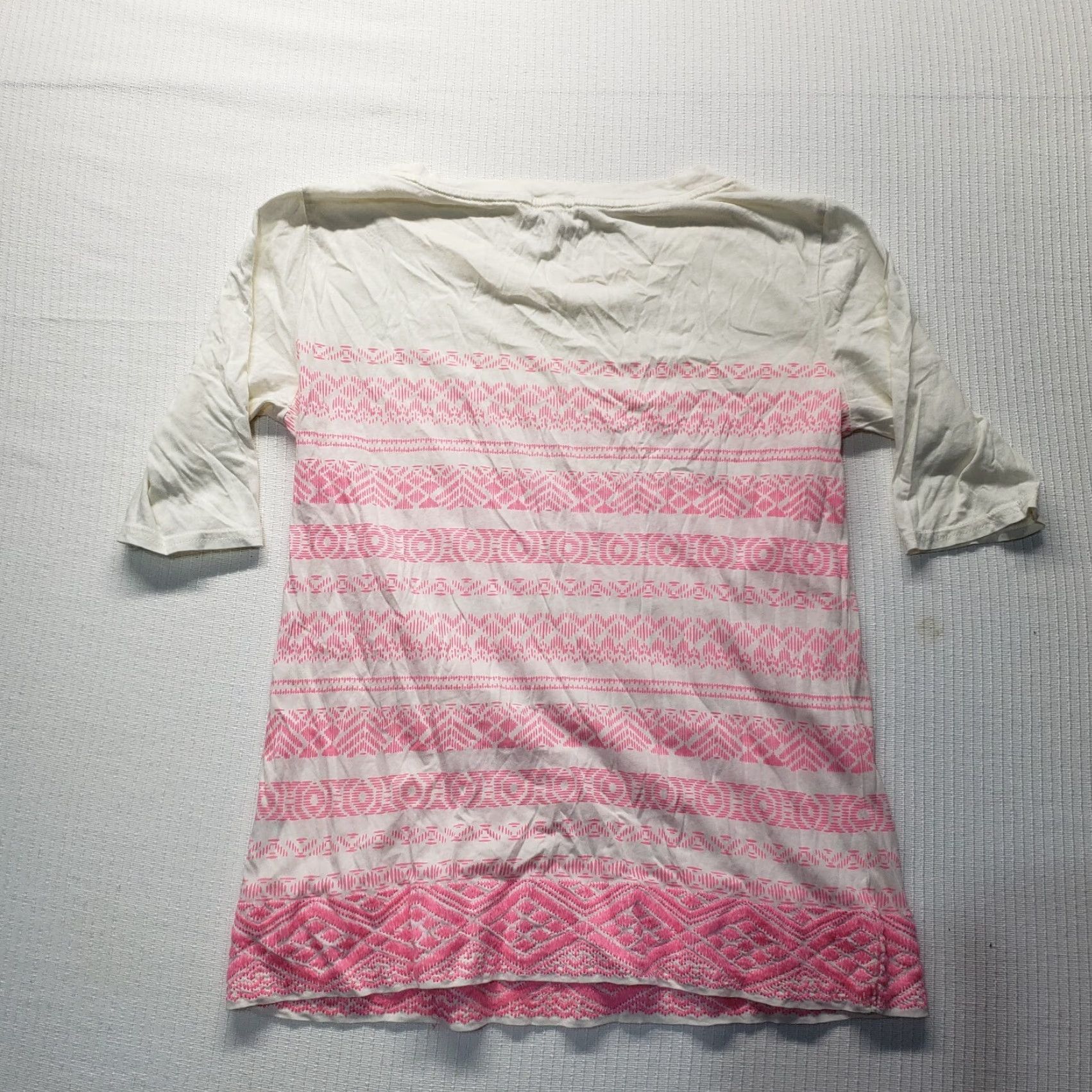 J.Crew **J.Crew Pink White Striped Half Sleeve T-Shirt Women's Size XS** User: J.Crew Pink White Striped Half Sleeve T-Shirt Women's Size XS Size XS / US 0-2 / IT 36-38 - 8 Thumbnail