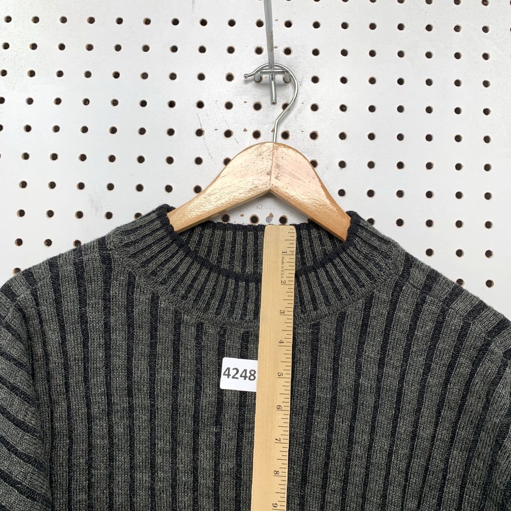 Vintage VINTAGE Bachrach Wool Blend Sweater Gray XXL Crew Neck Pullover Long Sleeve Casual Mens Size US XXL / EU 58 / 5 - 5 Thumbnail