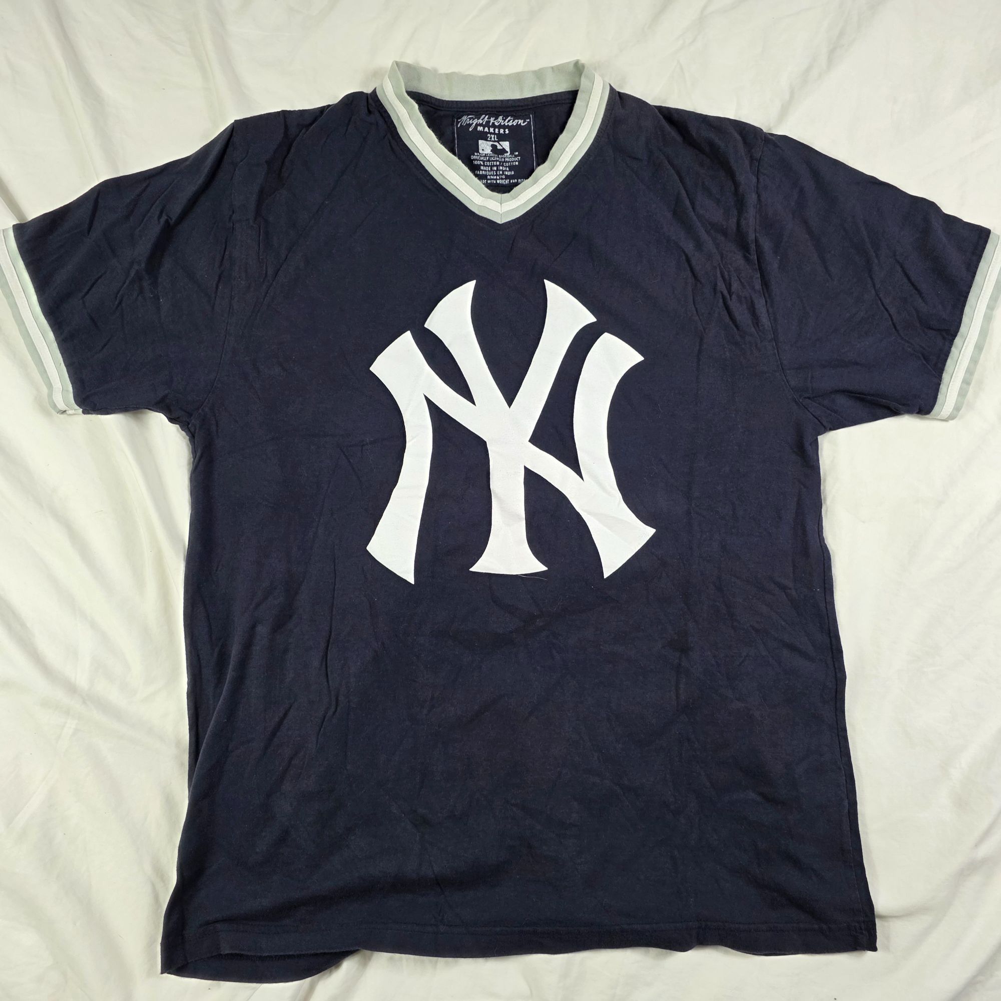 Other Wright & Ditson Mens Size 2XL Black Shirt New York Yankees V Size US XXL / EU 58 / 5 - 1 Thumbnail