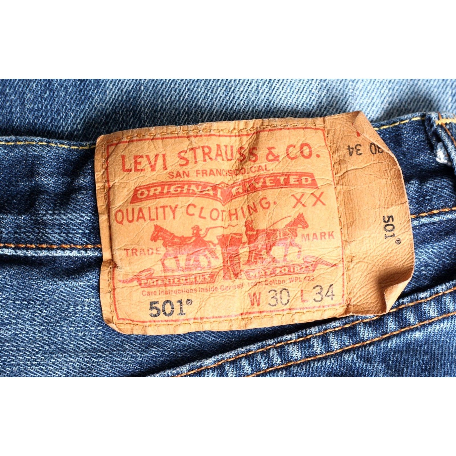 Levi's VINTAGE Levi’s 501 Jeans Men 30/34 Regular Straight Blue Denim 5-Pocket DZ7299 Mens Size US 30 / EU 46 - 2 Thumbnail