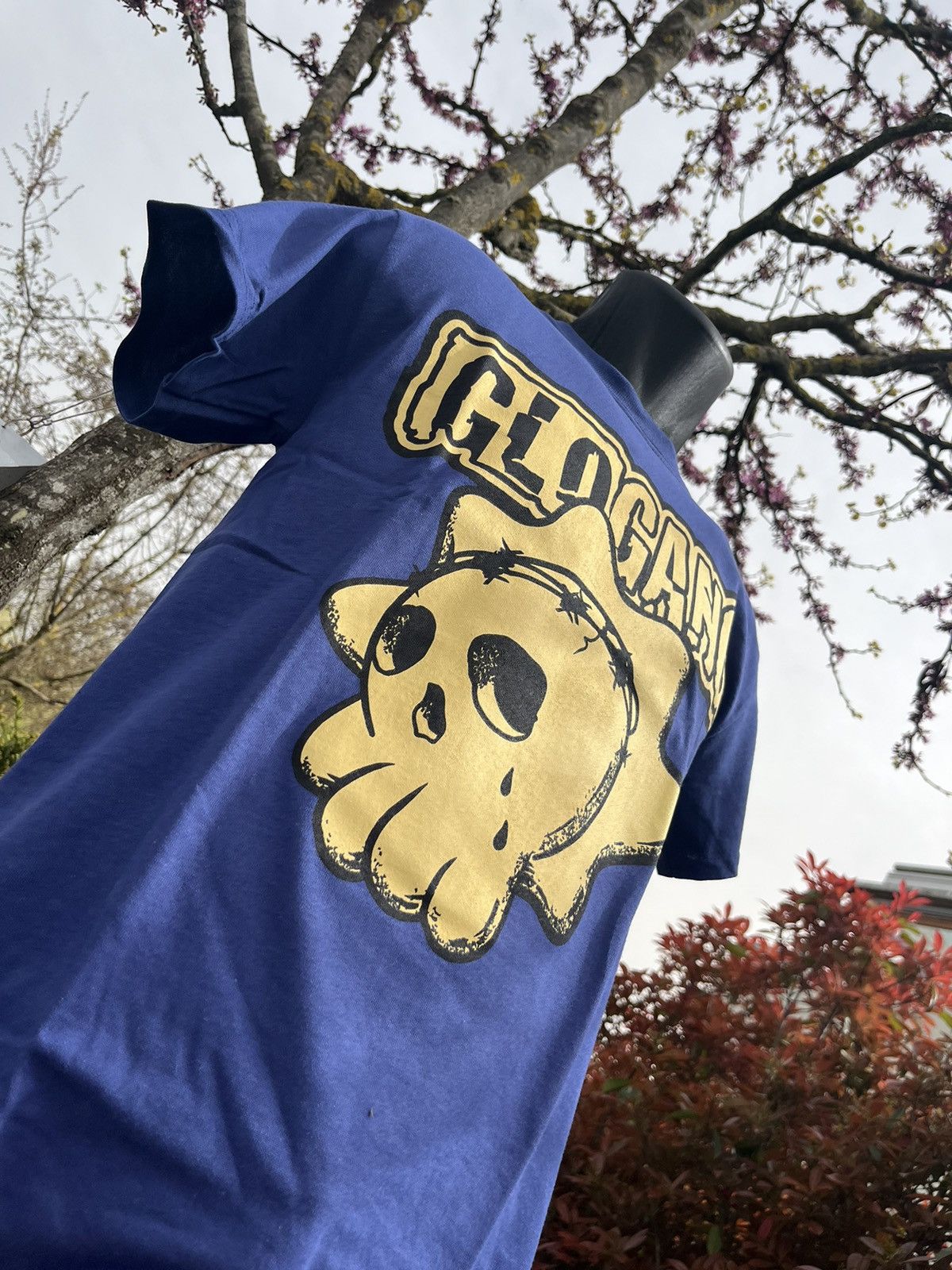 image of Avant Garde Skull Of Barb Tee in Blue, Men's (Size Small)