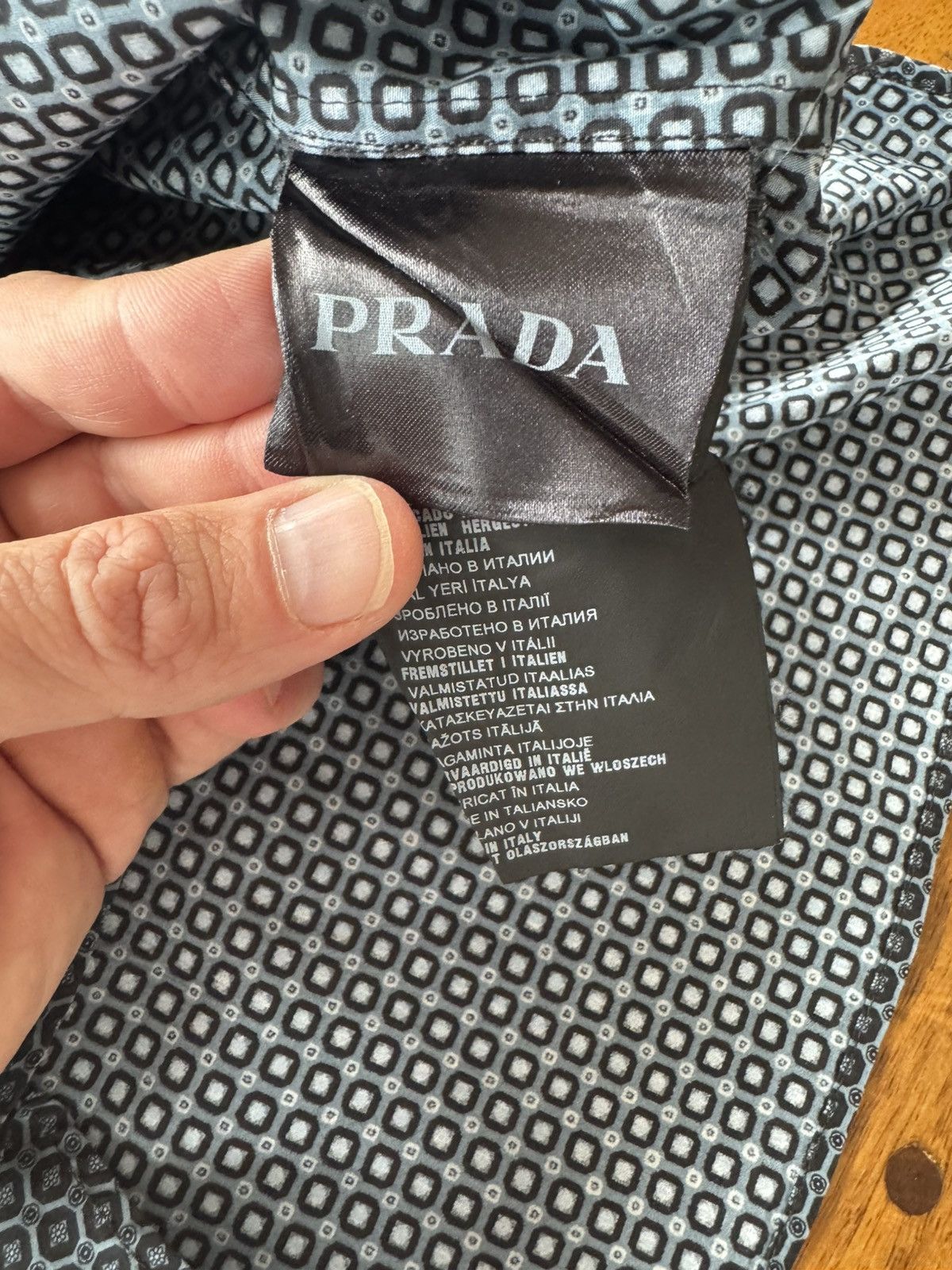 Prada Prada blue printed cotton dress shirt Size US M / EU 48-50 / 2 - 6 Thumbnail