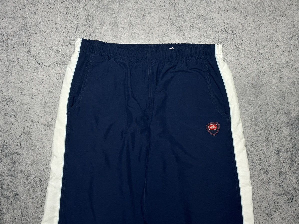 Nike × Vintage `Vintage Nike Track Breeches Shorts Y2K Size US 34 / EU 50 - 2 Thumbnail