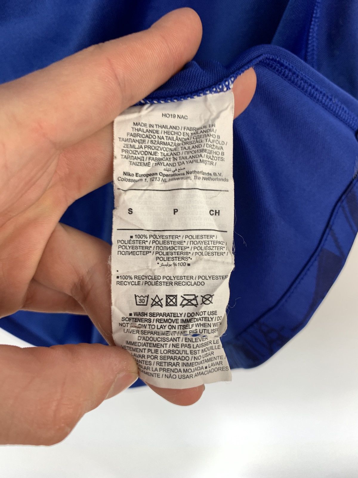 Chelsea Soccer × Nike Nike Chelsea FC 2019 home football jersey blockcore Size US S / EU 44-46 / 1 - 7 Thumbnail