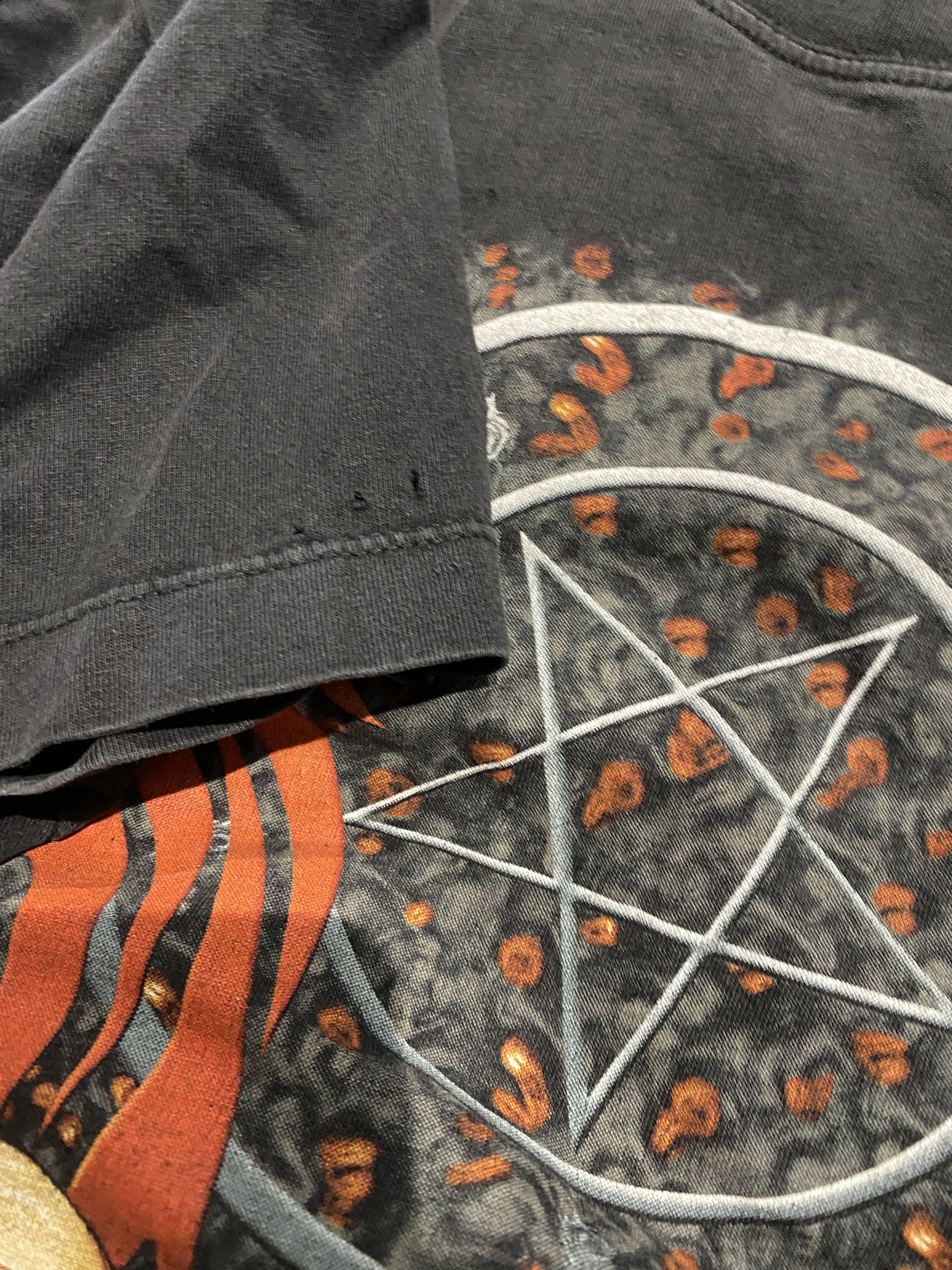 Band Tees × Slipknot Slipknot printed t-shirt tee rock band Size US L / EU 52-54 / 3 - 8 Thumbnail