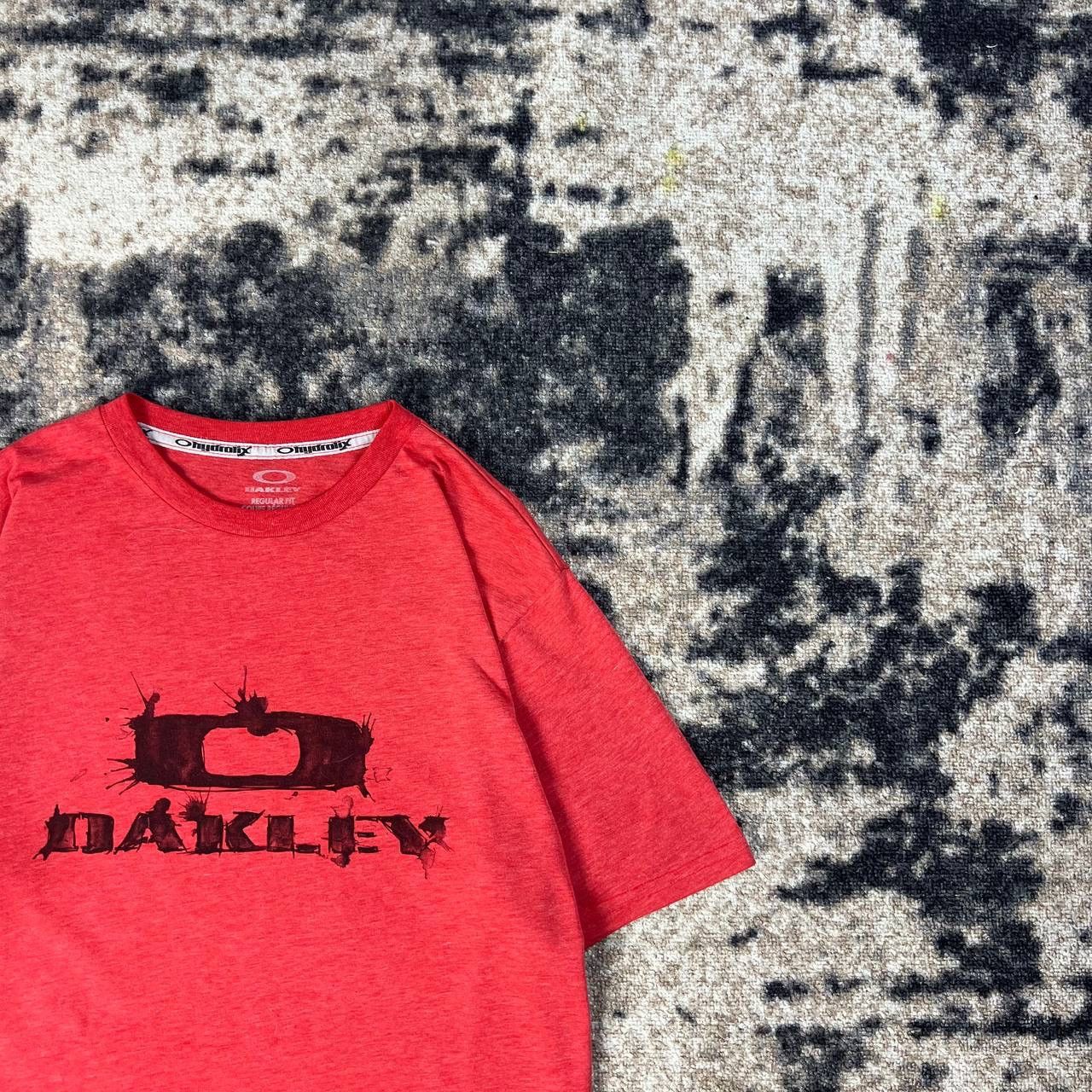 Oakley Oakley Vintage Y2K Big Logo T-Shirt Streetwear Style 1TS51 Size US L / EU 52-54 / 3 - 2 Thumbnail