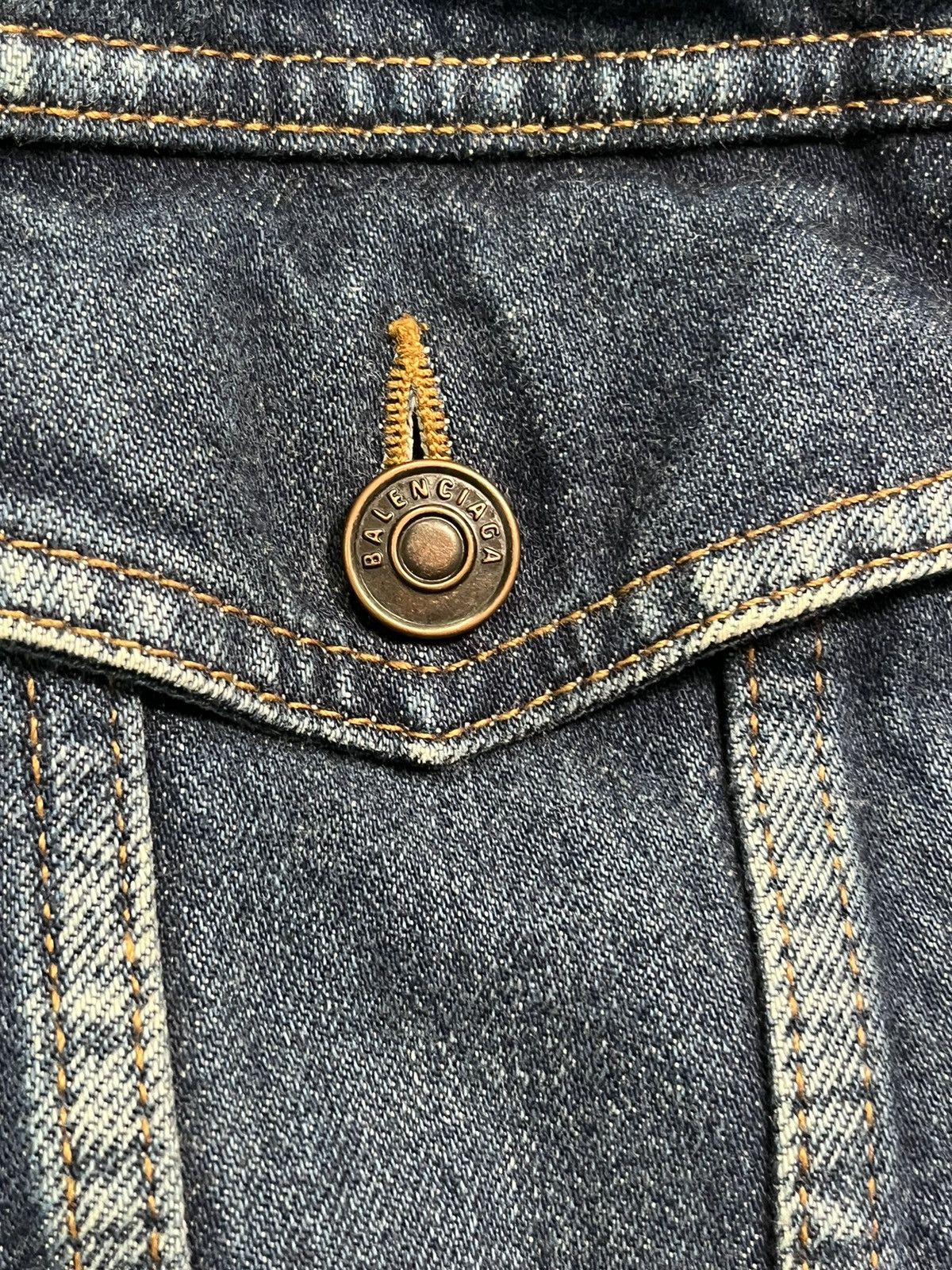 Balenciaga 19SS "YOU ARE THE WORLD" OVERSIZED DENIM JACKET Size US M / EU 48-50 / 2 - 8 Thumbnail