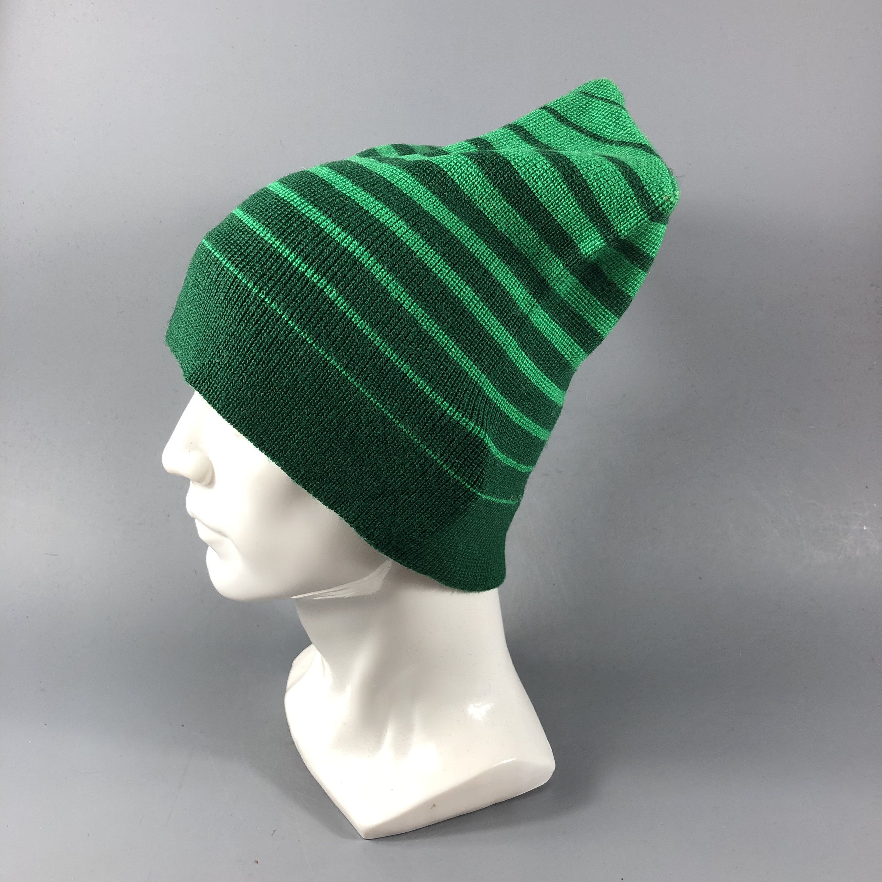 Vintage Unknown Striped Wool Beanie Snowcap Snow Hat B712 Size ONE SIZE - 2 Thumbnail