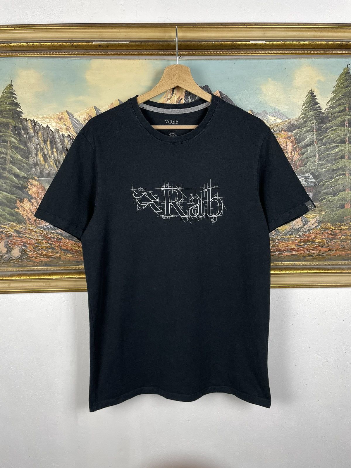 Rab Rab black tee gorpcore sportswear streetwear big logo Size US M / EU 48-50 / 2 - 1 Thumbnail