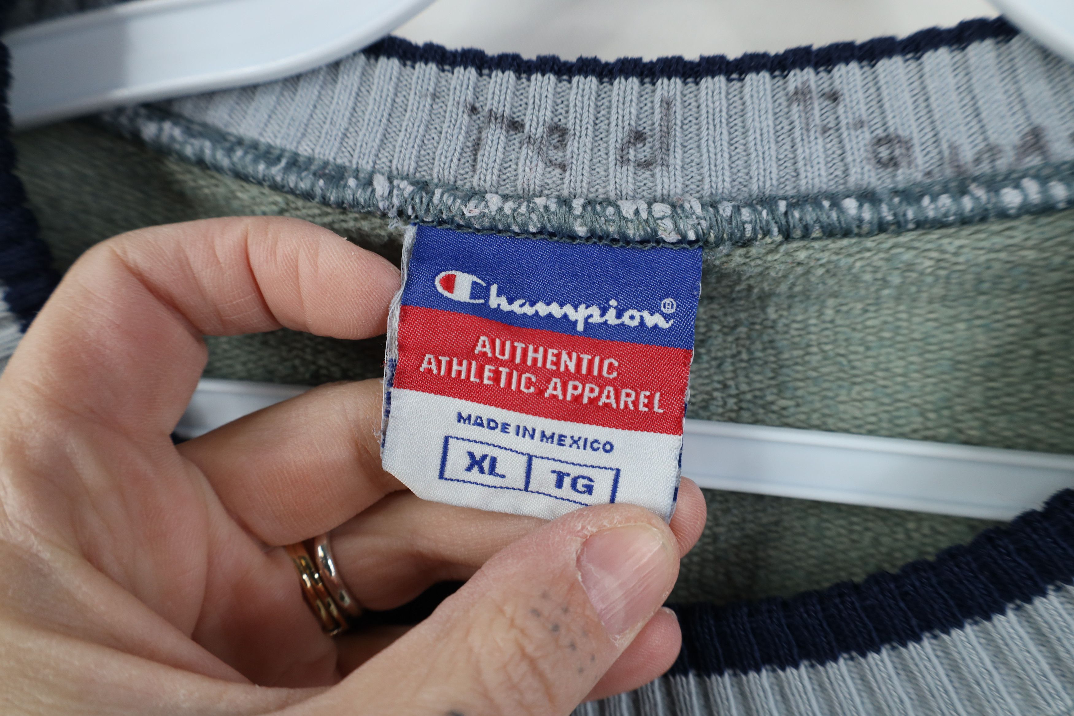 Champion Vintage 90s Champion Spell Crewneck Sweatshirt Light Green Size US XL / EU 56 / 4 - 9 Thumbnail