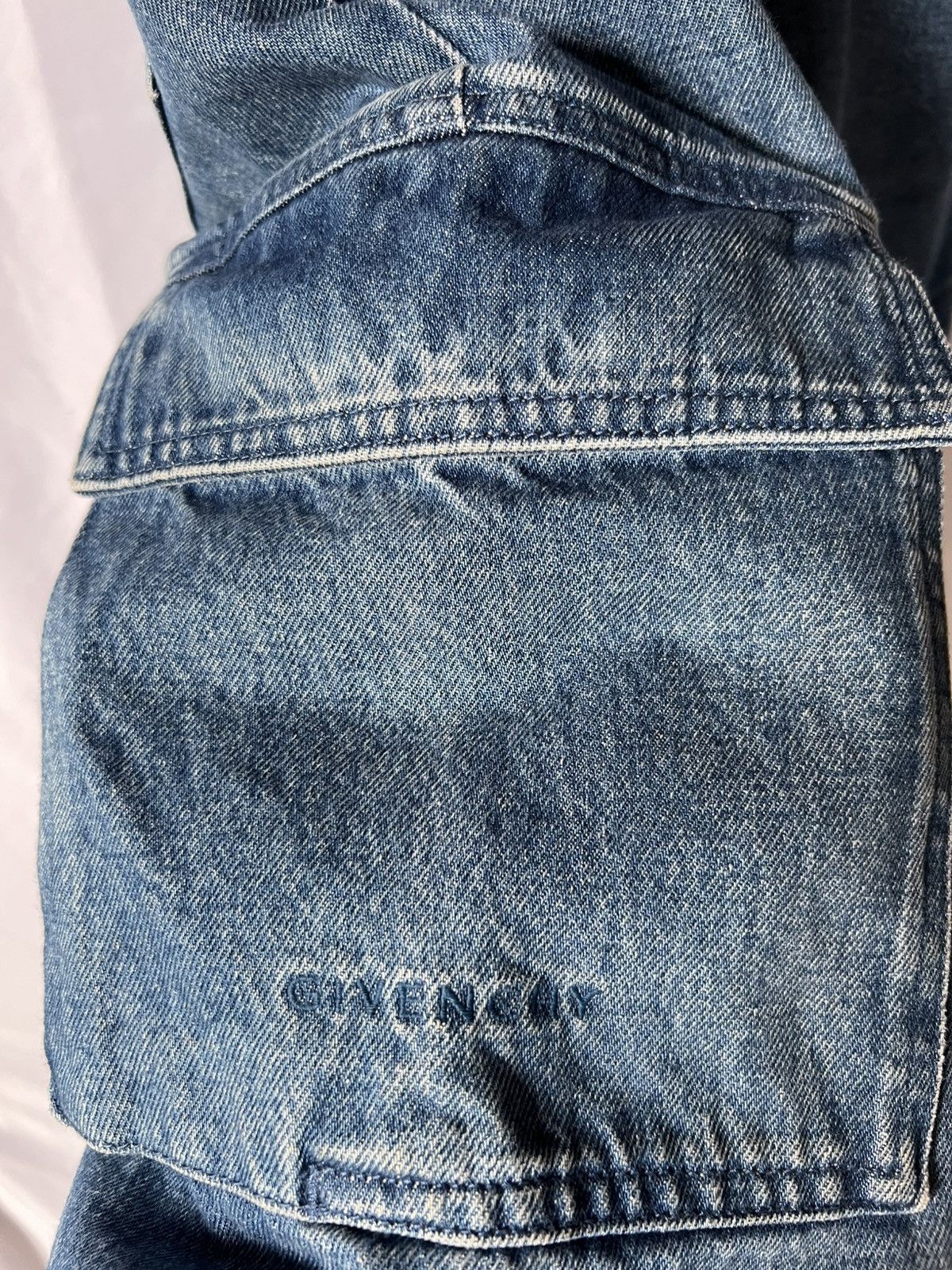 Givenchy Givenchy Denim Cargo Shorts Size US 30 / EU 46 - 8 Thumbnail