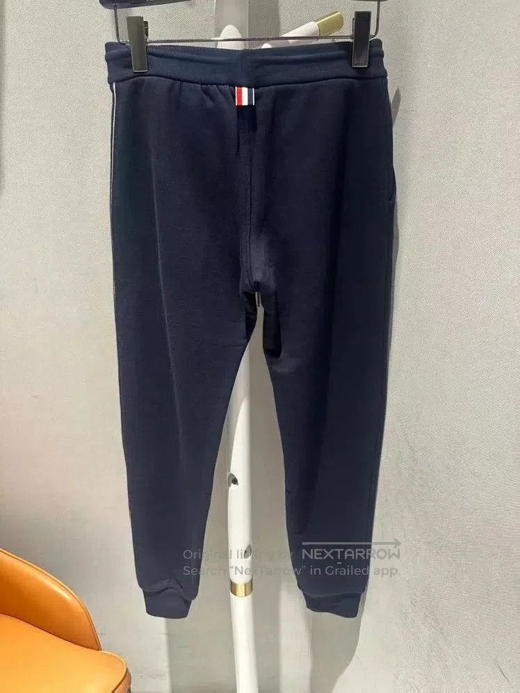Thom Browne THOM BROWNE Women's Sweatpants Size 38. Size US 38 / EU 54 - 3 Thumbnail