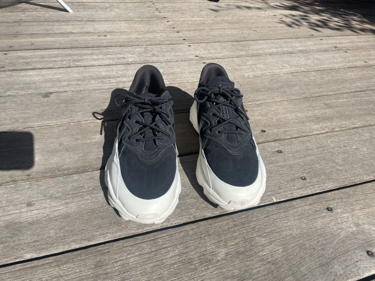 Adidas Adidas Ozweego black and white colorway Size US 10.5 / EU 43-44 - 8 Thumbnail