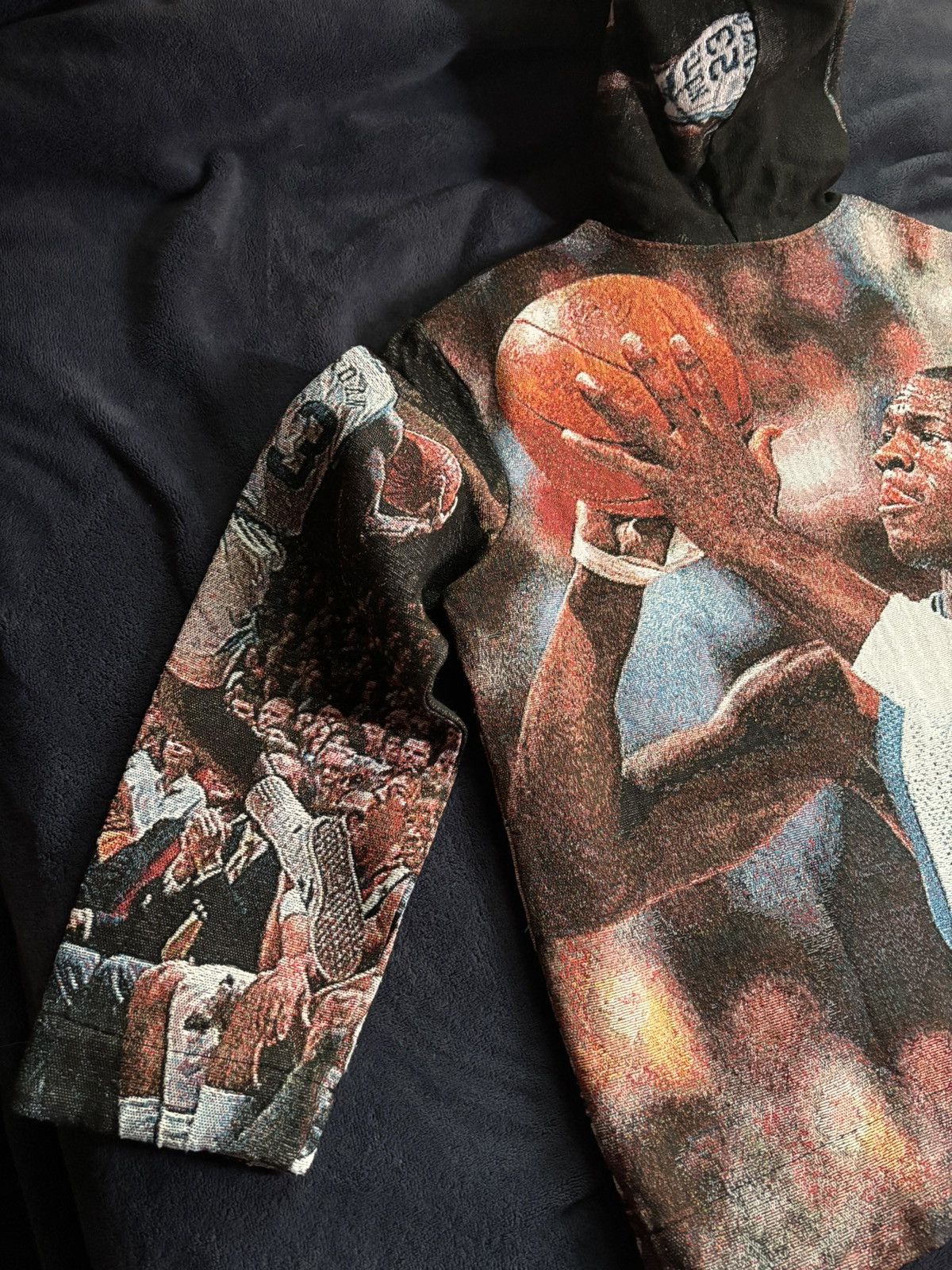 Other tapestry UNC jordan hoodie Size US M / EU 48-50 / 2 - 4 Thumbnail