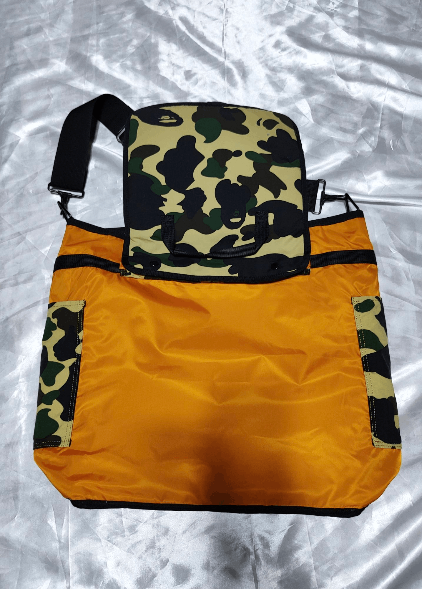 Bape × Porter PORTER x A BATHING APE Reversible 1st Camo Tote Bag Size ONE SIZE - 9 Thumbnail