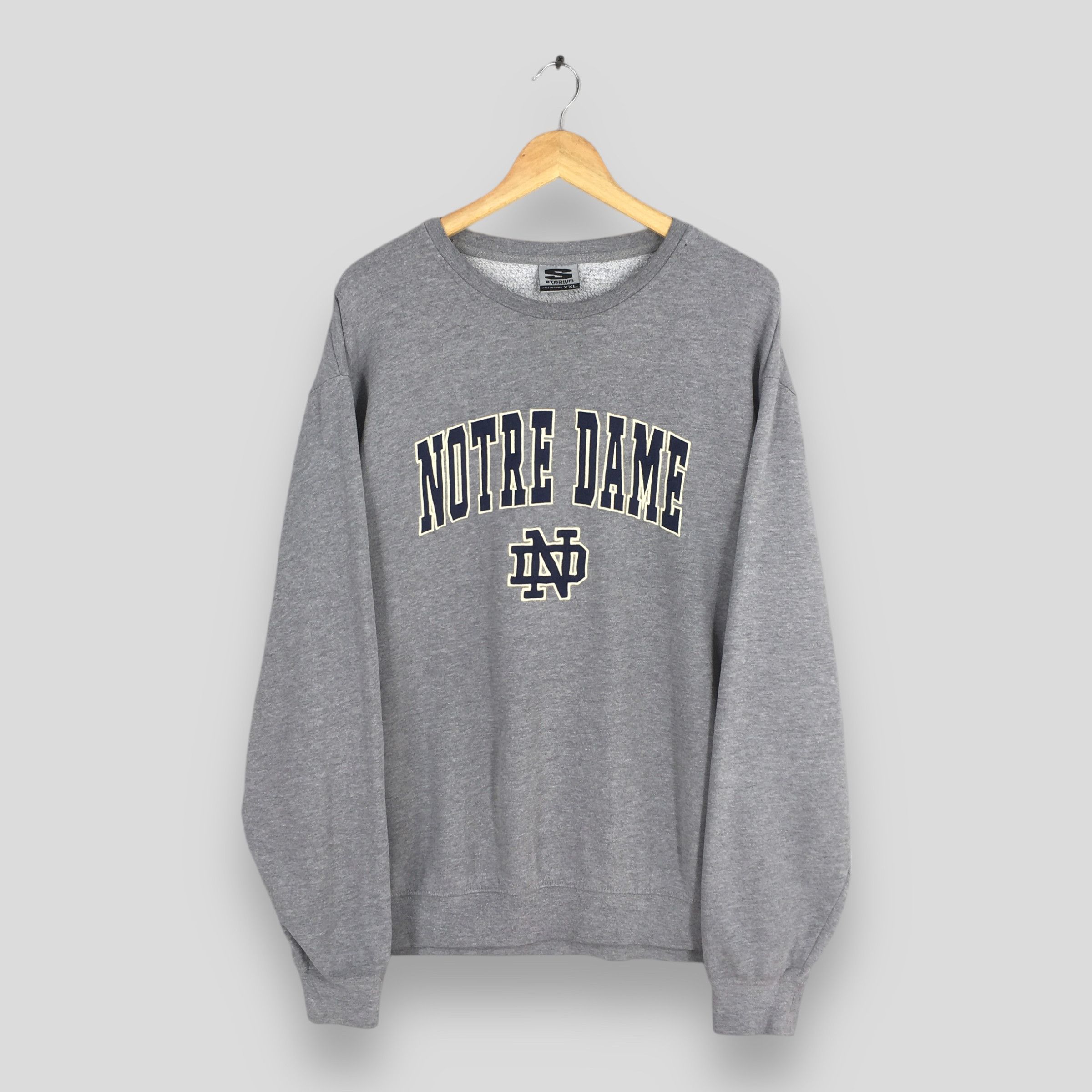 NCAA × Vintage Vintage University Notre Dame Gray Sweatshirt 2XLarge Size US XXL / EU 58 / 5 - 1 Thumbnail