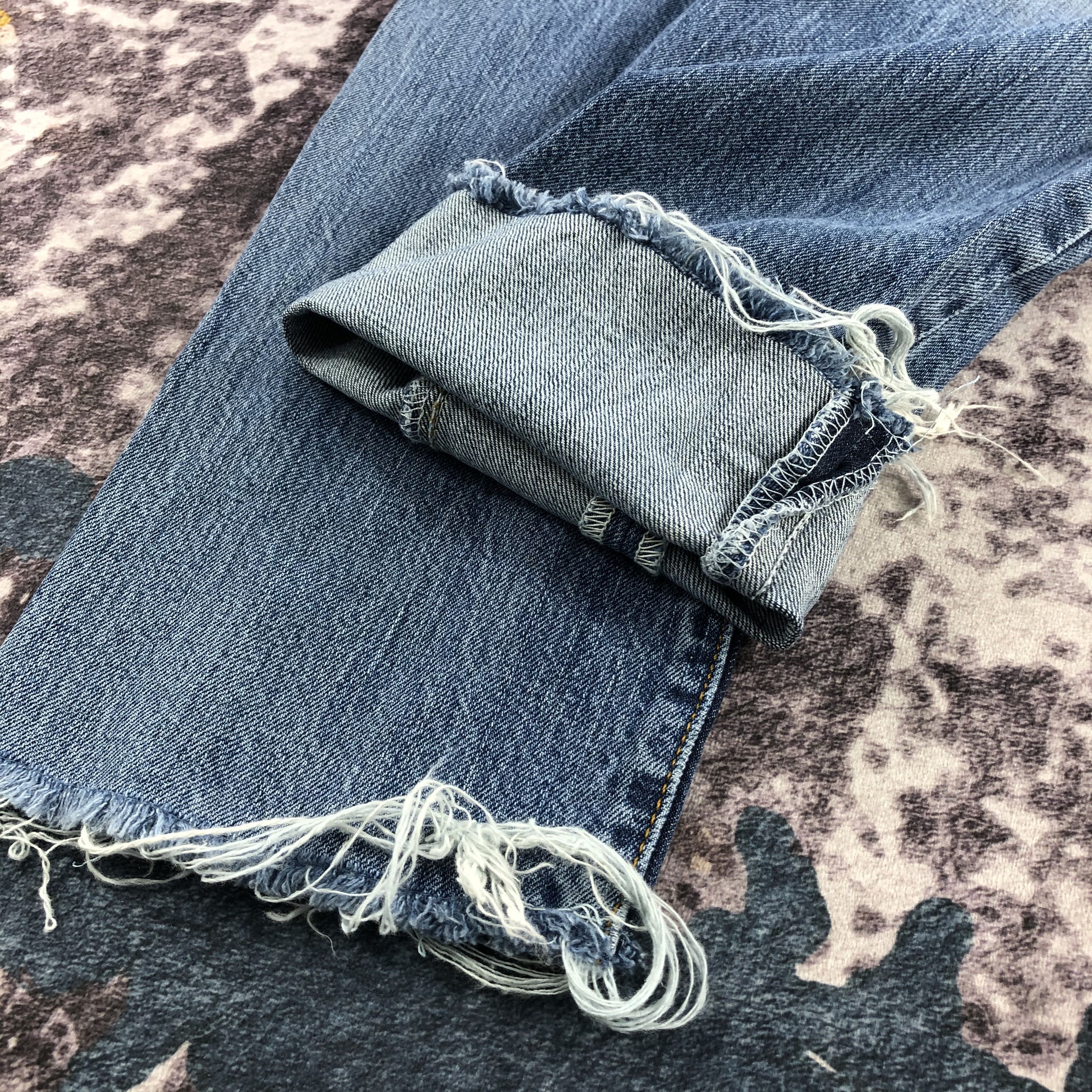 Levi's × Vintage 90s Vintage Blue Wash Levis 501 Jeans-JM2219 Size US 37 - 9 Thumbnail