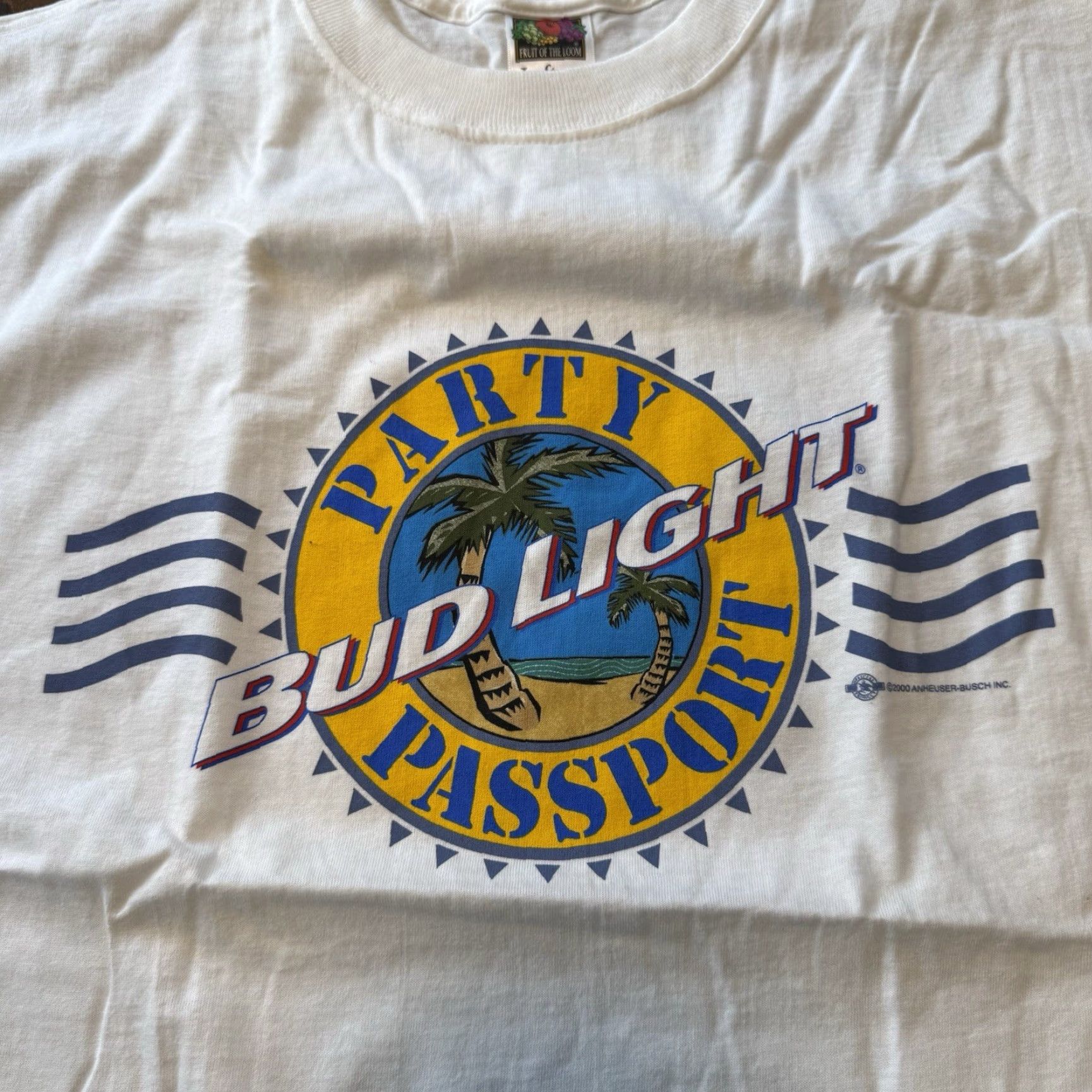 Fruit Of The Loom VINTAGE Bud Light Beer Party Passport T Shirt Men's XL White Shirt Size US XL / EU 56 / 4 - 2 Thumbnail