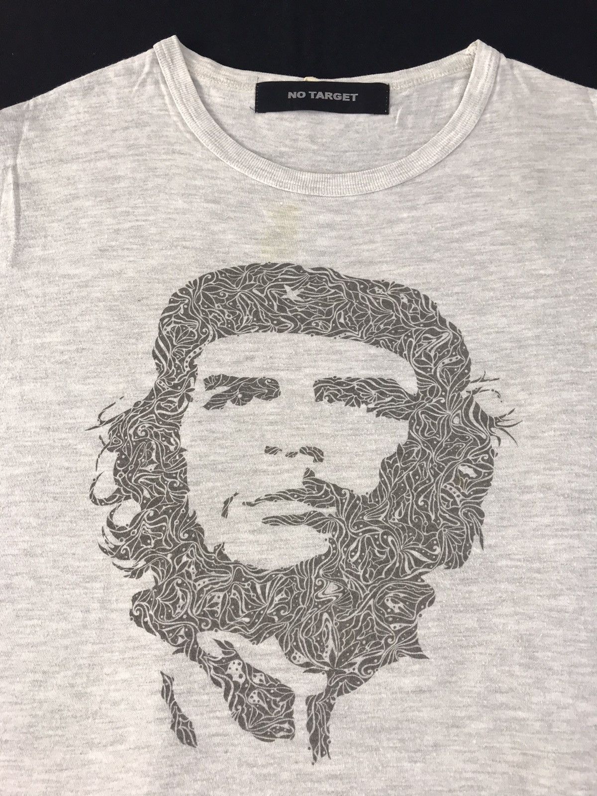 Vintage 90s No Target Che Gueverra Big Face Logo Crewneck Tee Size US L / EU 52-54 / 3 - 3 Thumbnail