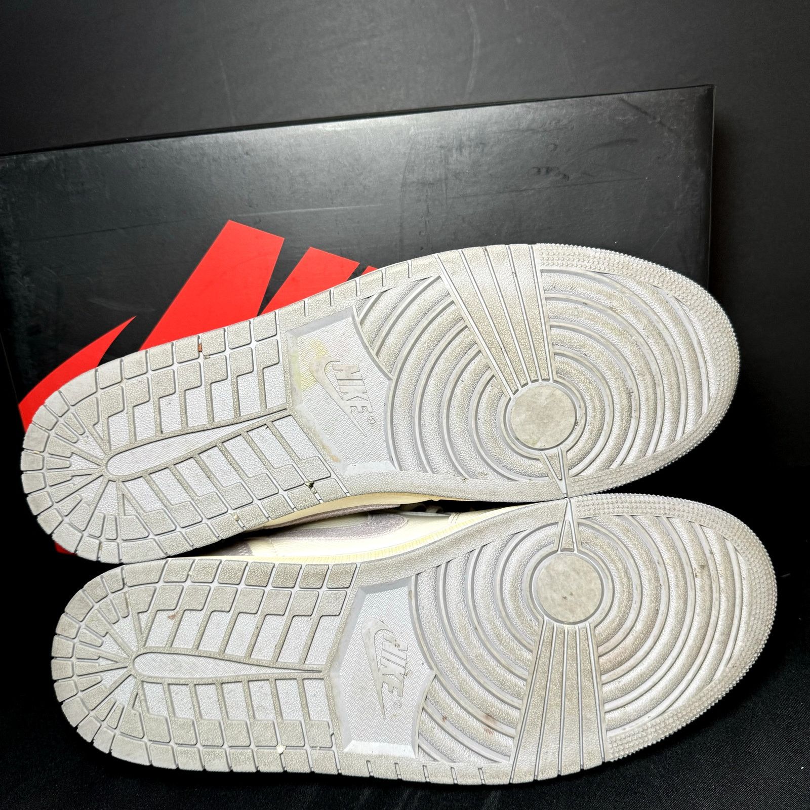 Jordan Brand × Nike Size 15 - Nike Air Jordan 1 Retro Low OG Atmosphere Grey Size US 15 / EU 48 - 6 Thumbnail